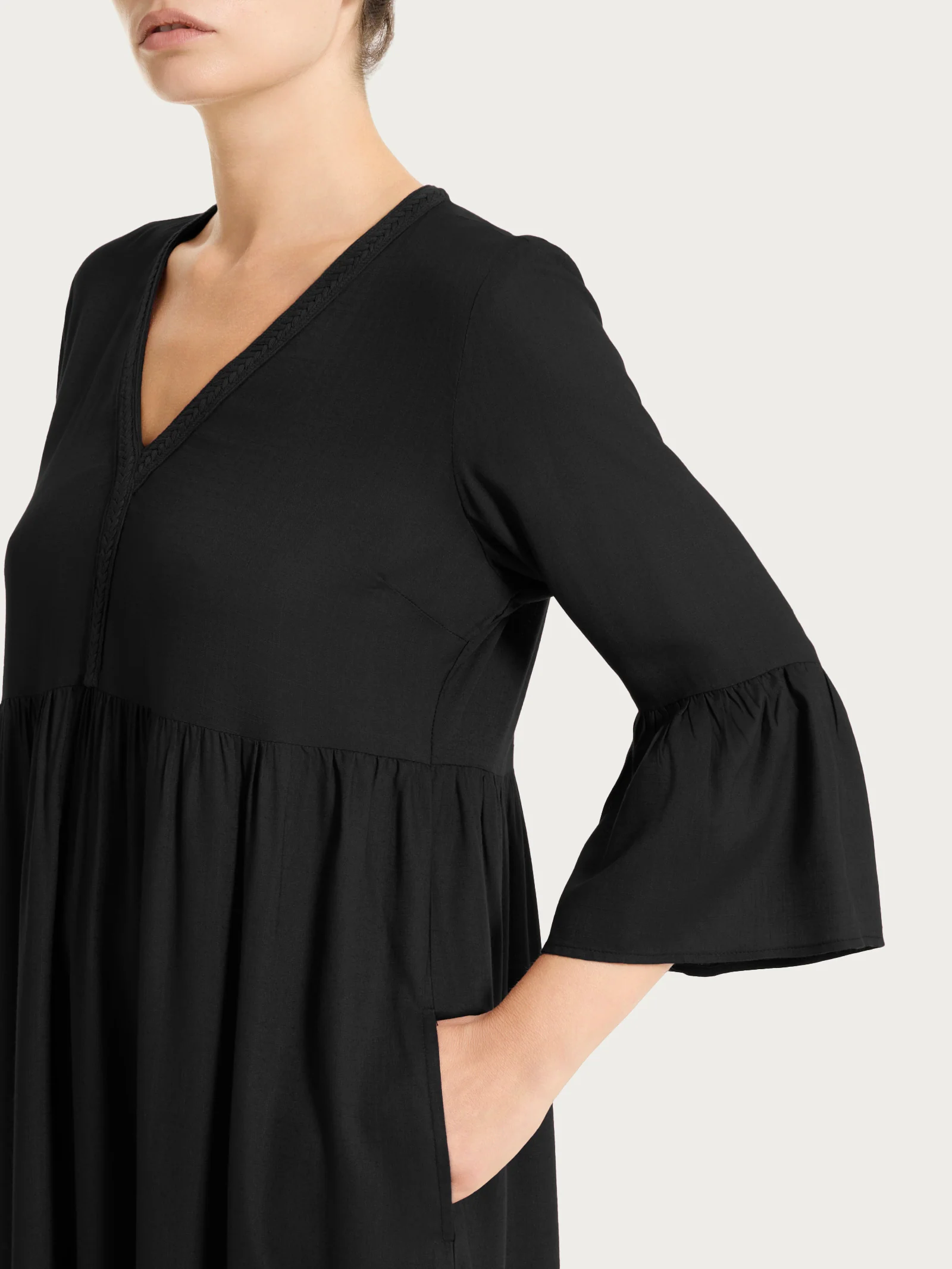 Abito lungo con balze in Mussola Slub - Nero - Image 4