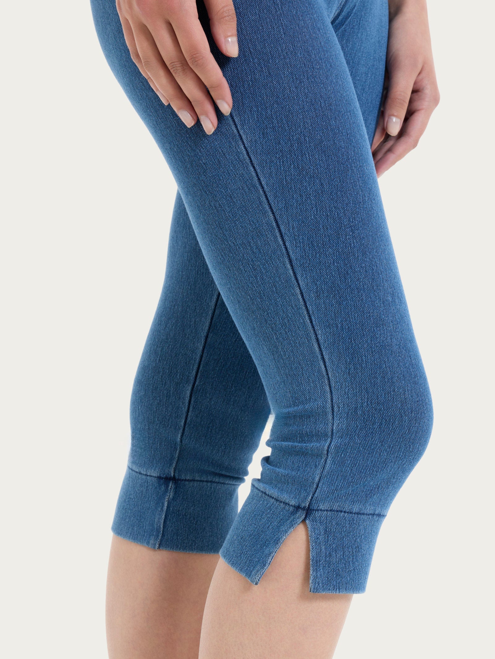 beYOUtiful Homewear – Leggings a pinocchietto in maglia denim - Jeans - Image 4