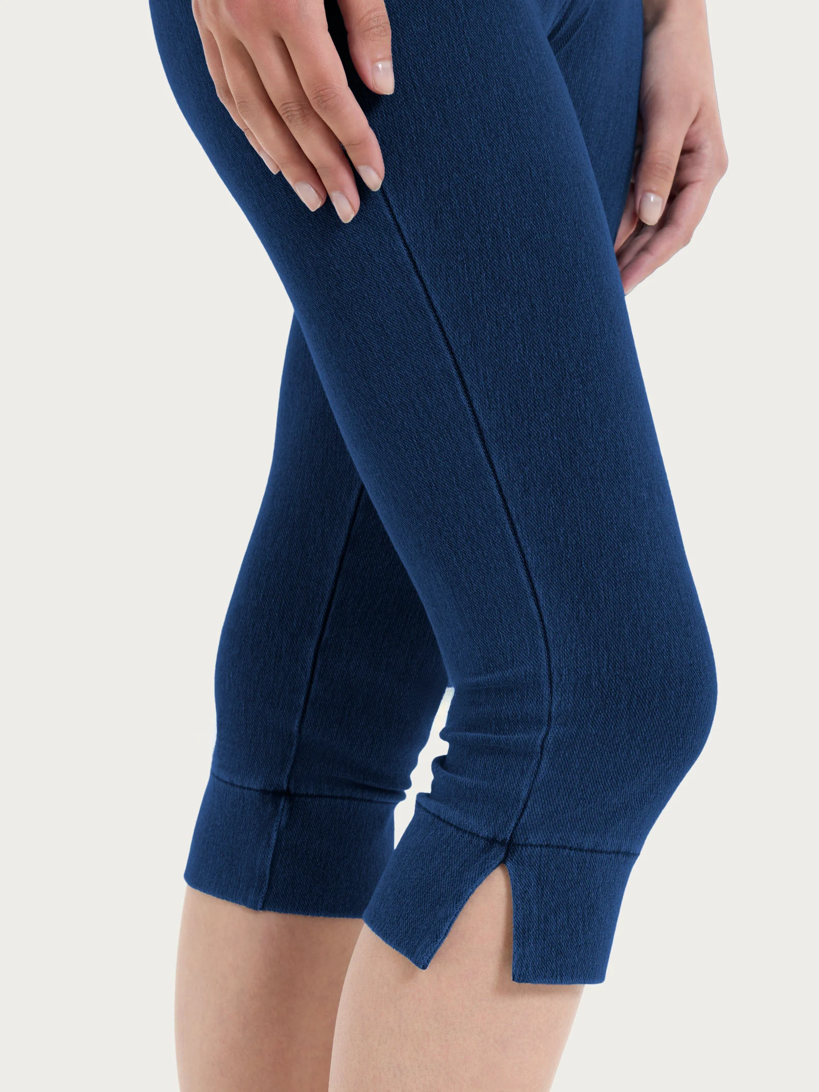 beYOUtiful Homewear – Leggings a pinocchietto in maglia denim - Persia - Image 4