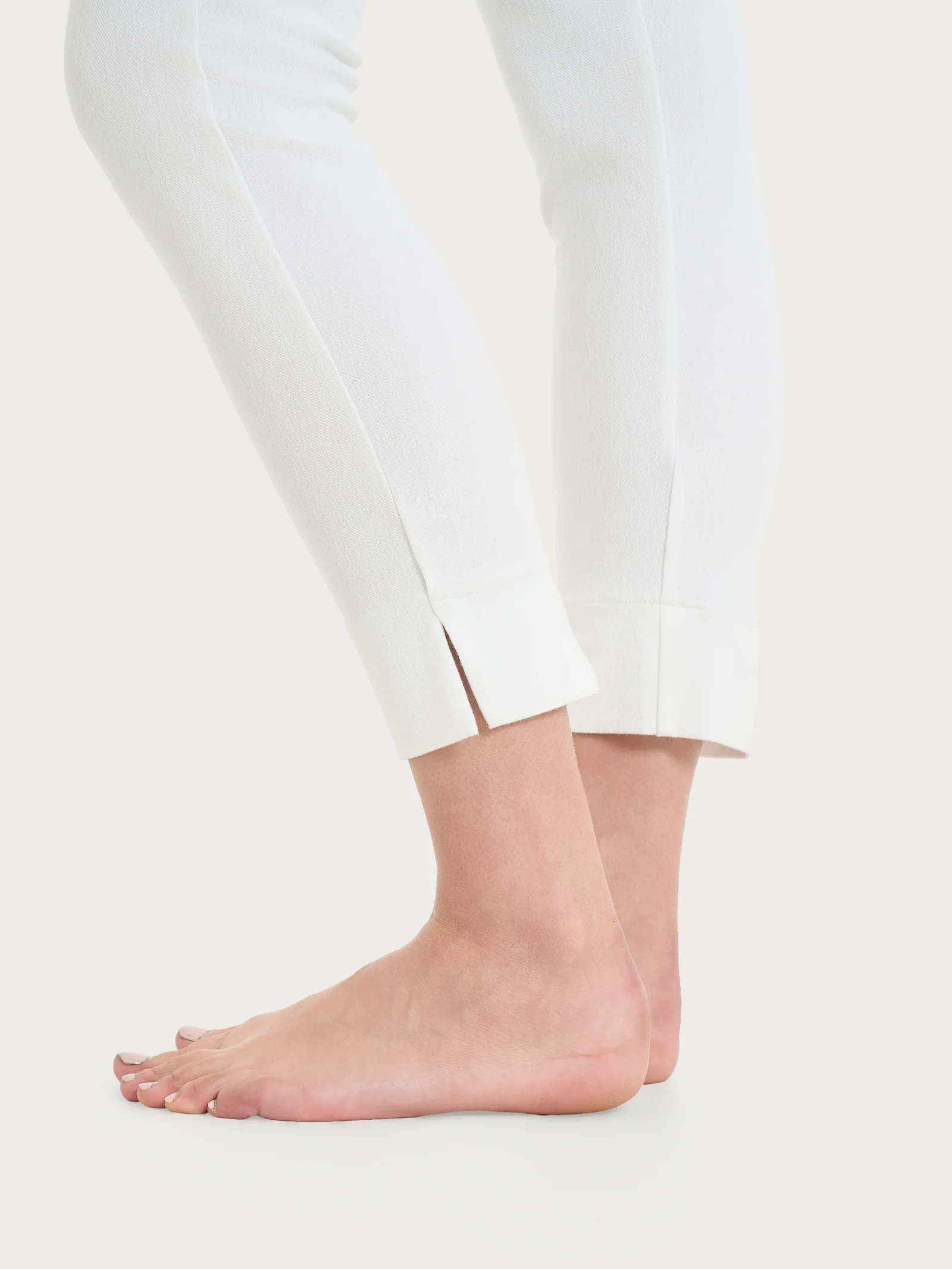 beYOUtiful Homewear – Leggings capri in maglia denim - Bianco - Image 4