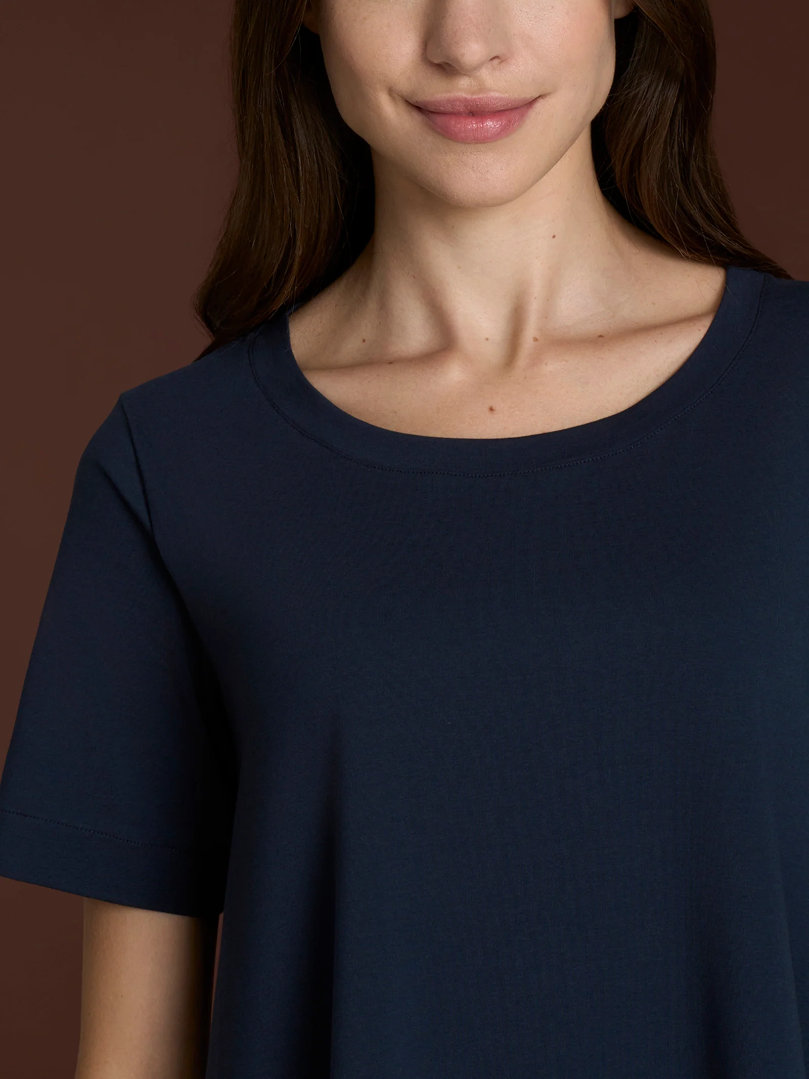 beYOUtiful Homewear – Maglietta girocollo in cotone elasticizzato  - Bleu - Image 3