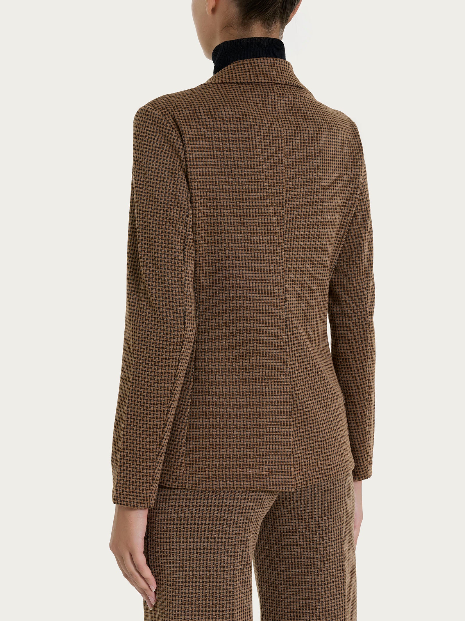 Blazer con due bottoni e micro check in Eco Jacquard - Fant. Pine Bark - Image 2