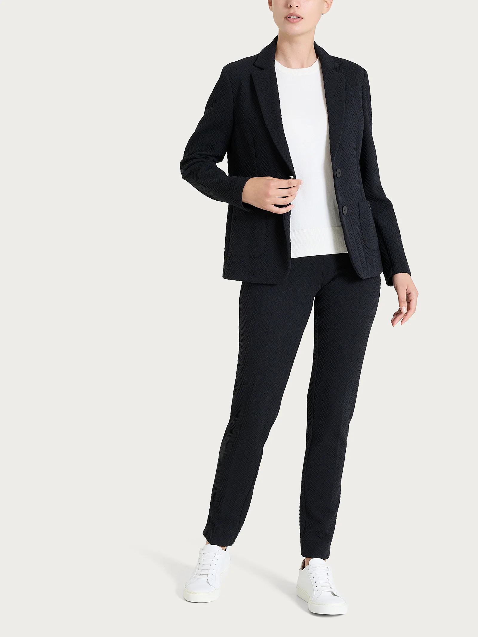 Blazer con due bottoni in Eco Jacquard - Nero - Image 4
