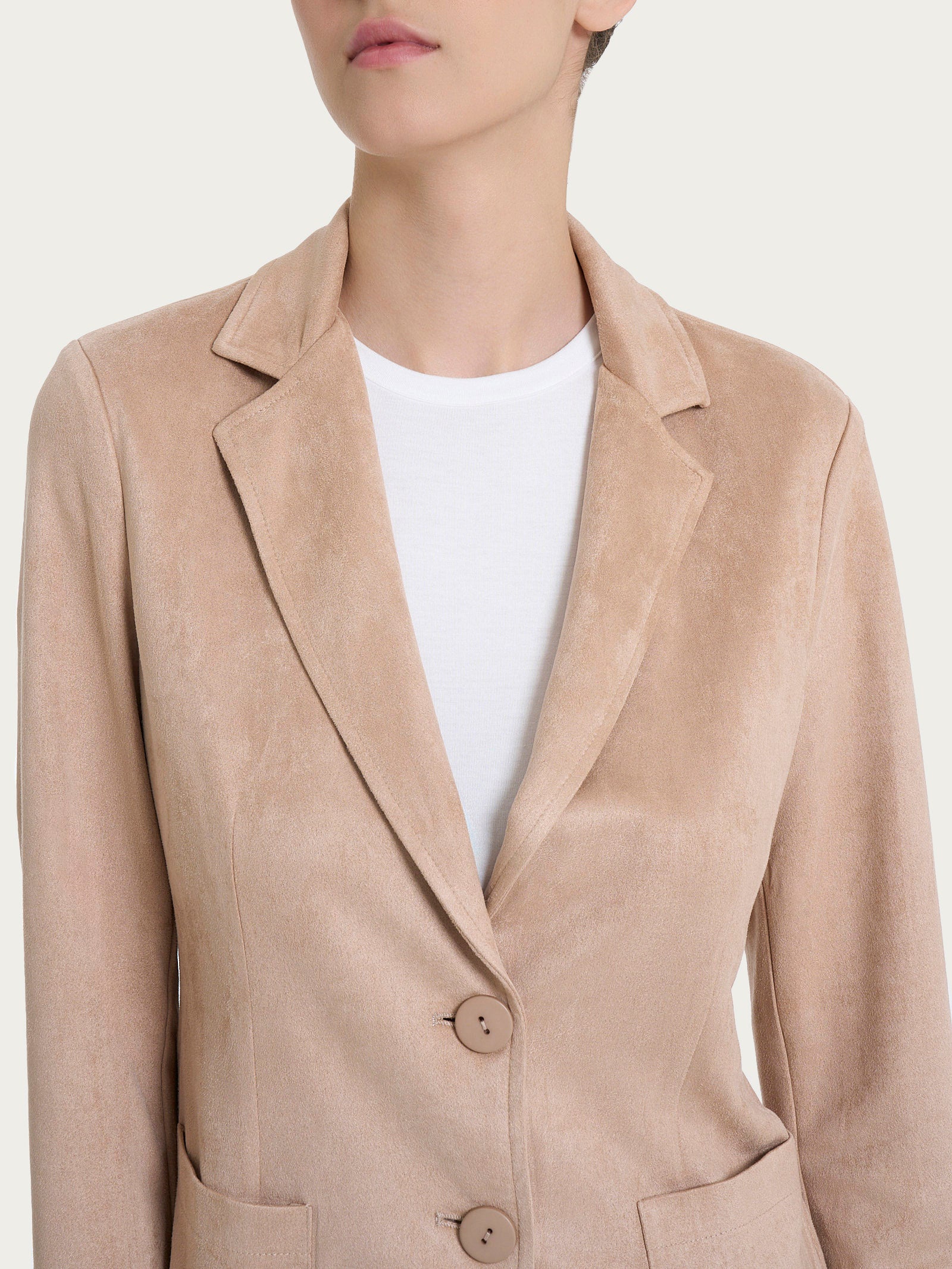 Blazer con due bottoni in Eco Suede - Warm Taupe - Image 3