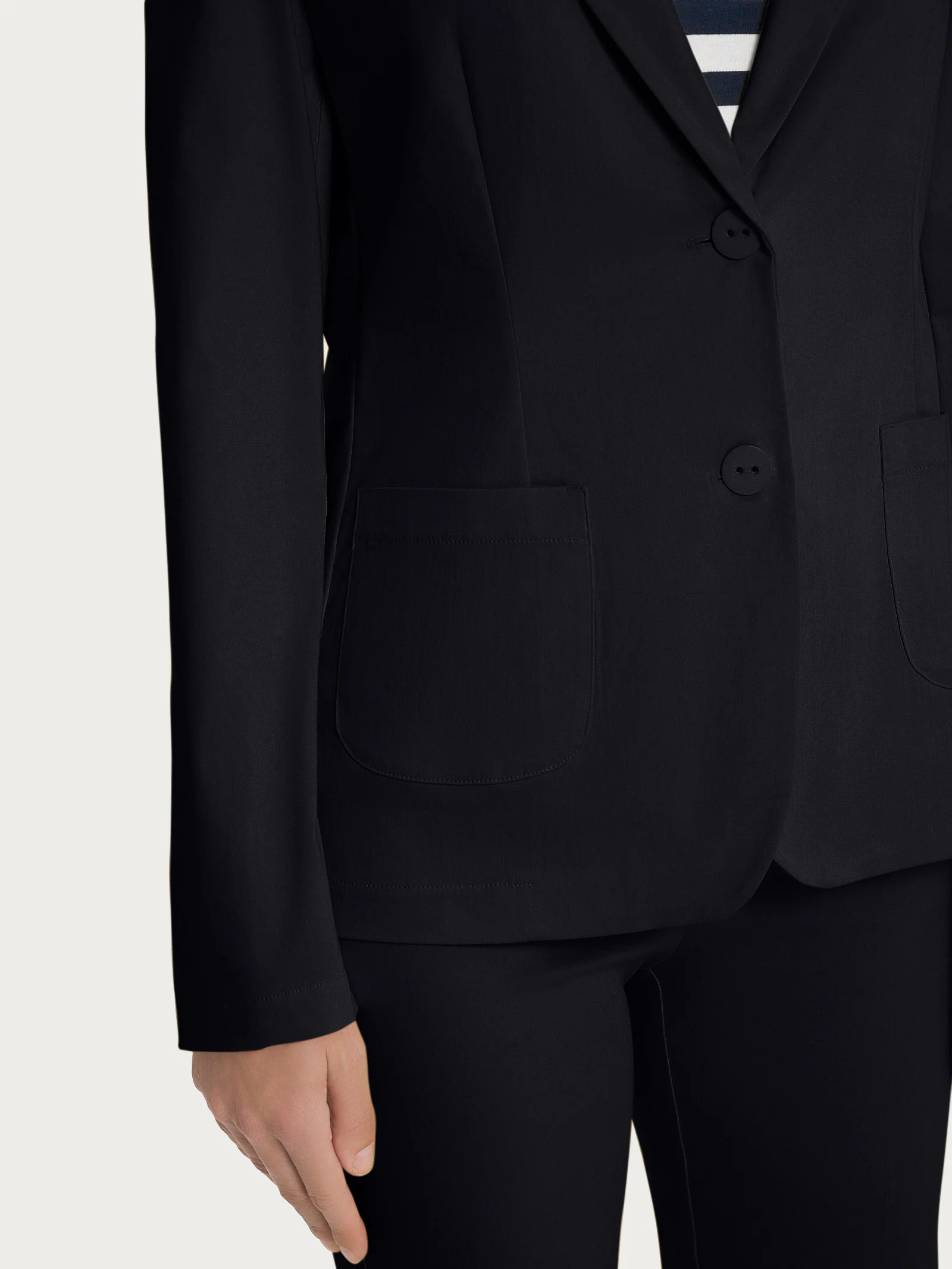 Blazer con due bottoni in Satin Power - Nero - Image 3