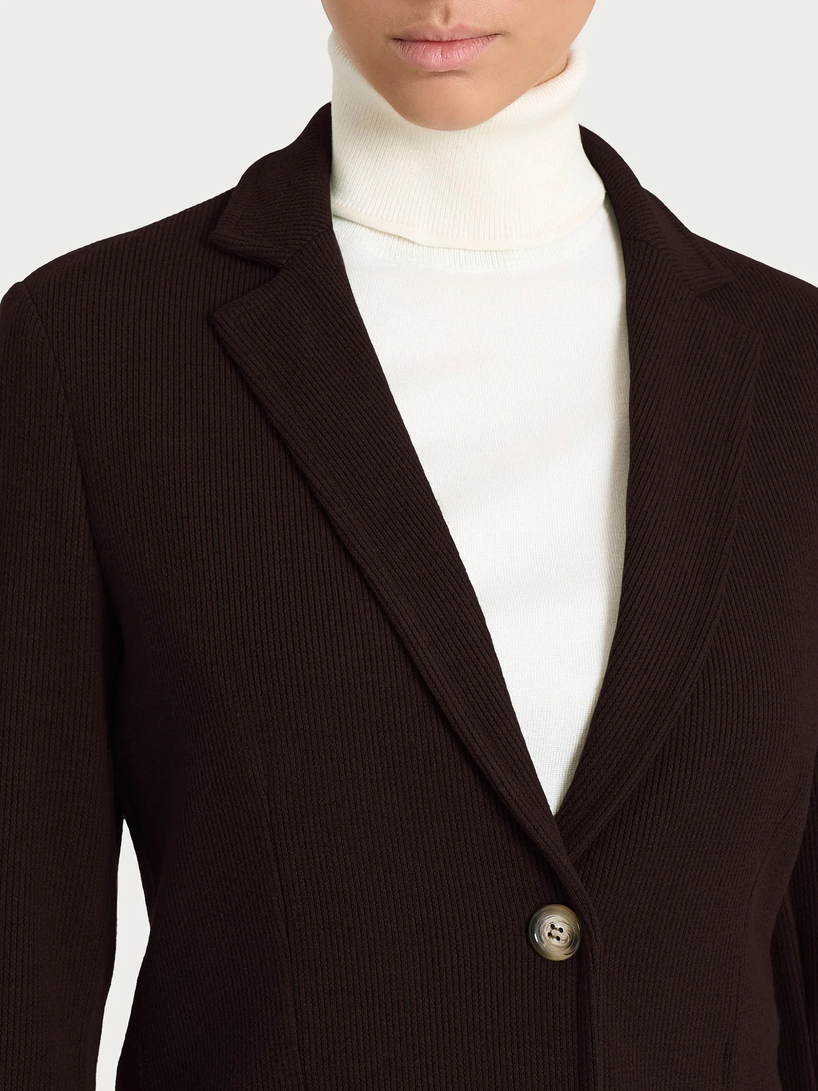 Blazer con due bottoni in Velvet - Chocolate Torte - Image 3