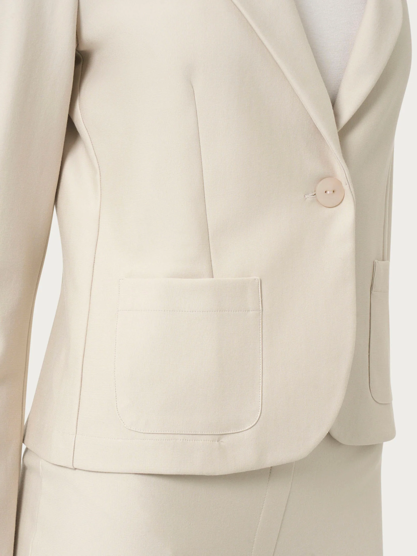 Blazer corto con 1 bottone in Compact - Champignon - Image 3