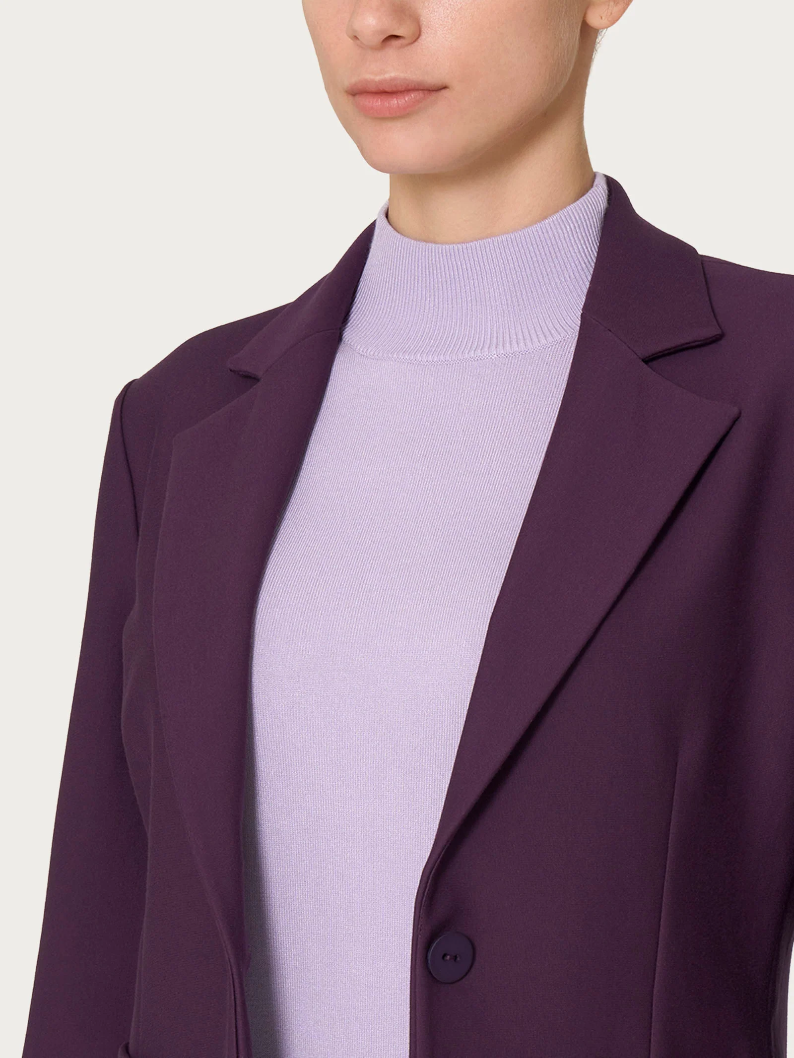 Blazer corto con 1 bottone in Compact - Plum Perfect - Image 3
