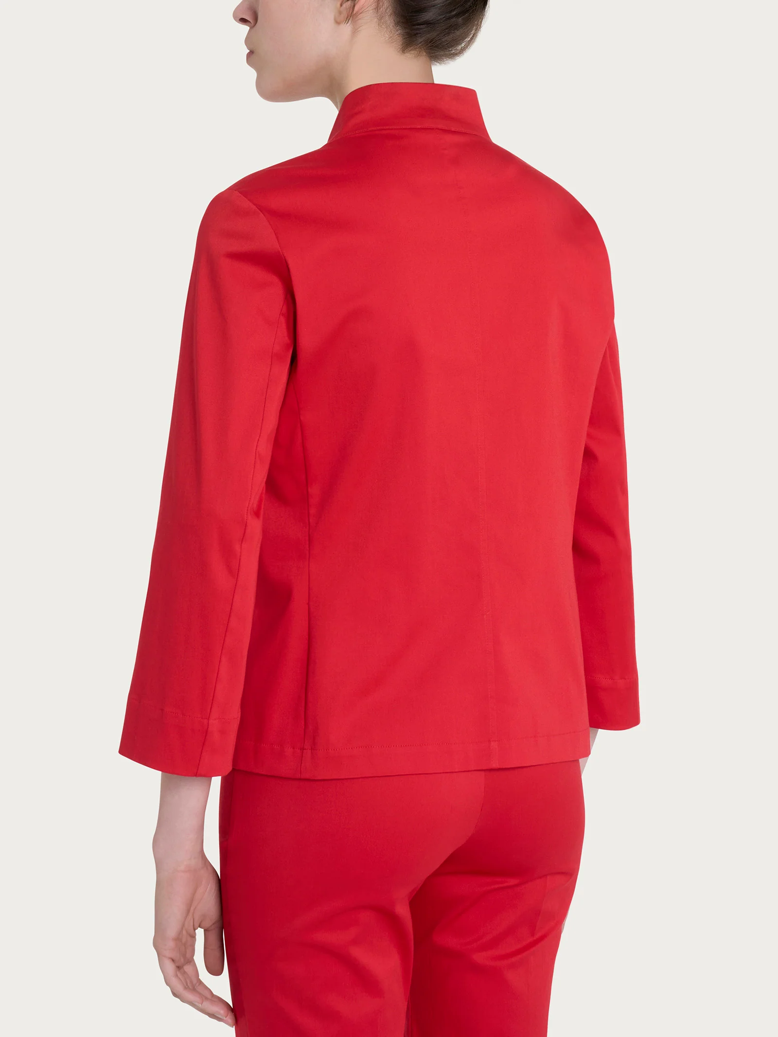 Blazer corto in Satin Power - Salsa - Image 2