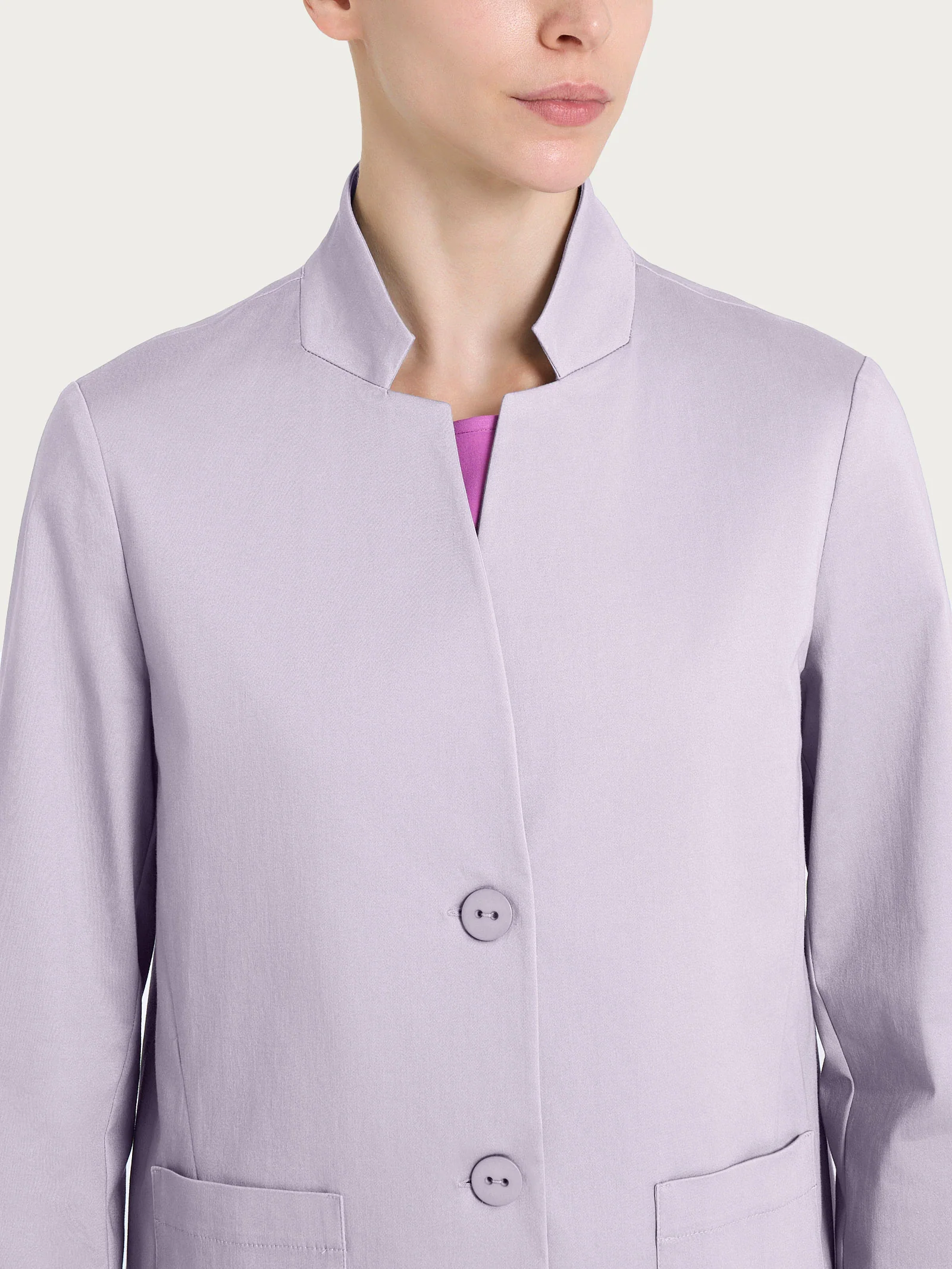Blazer corto in Satin Power - Thistle - Image 3