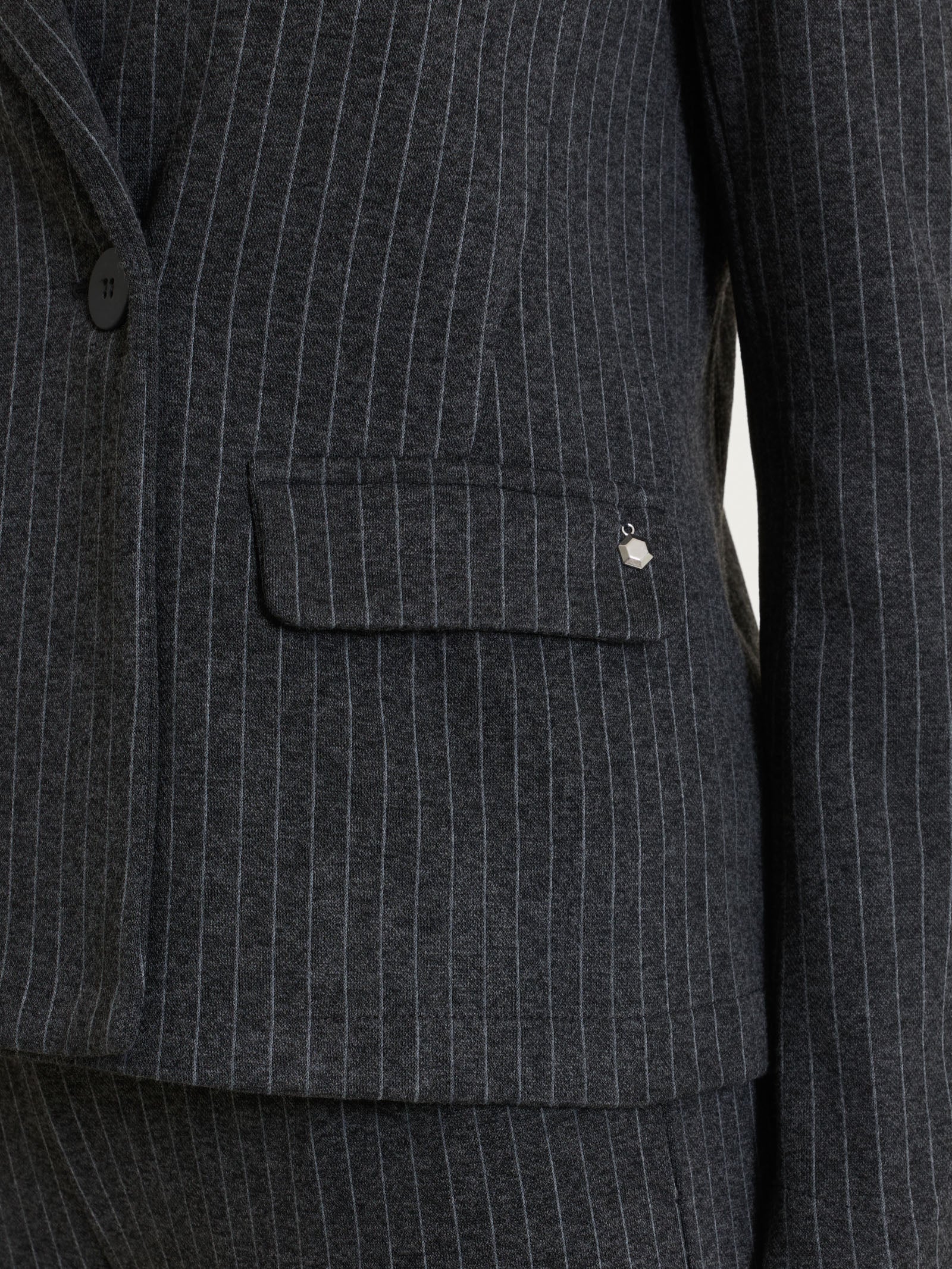 Blazer gessato doppio petto in Eco Jacquard - Fant.Oscuro Mel - Image 3
