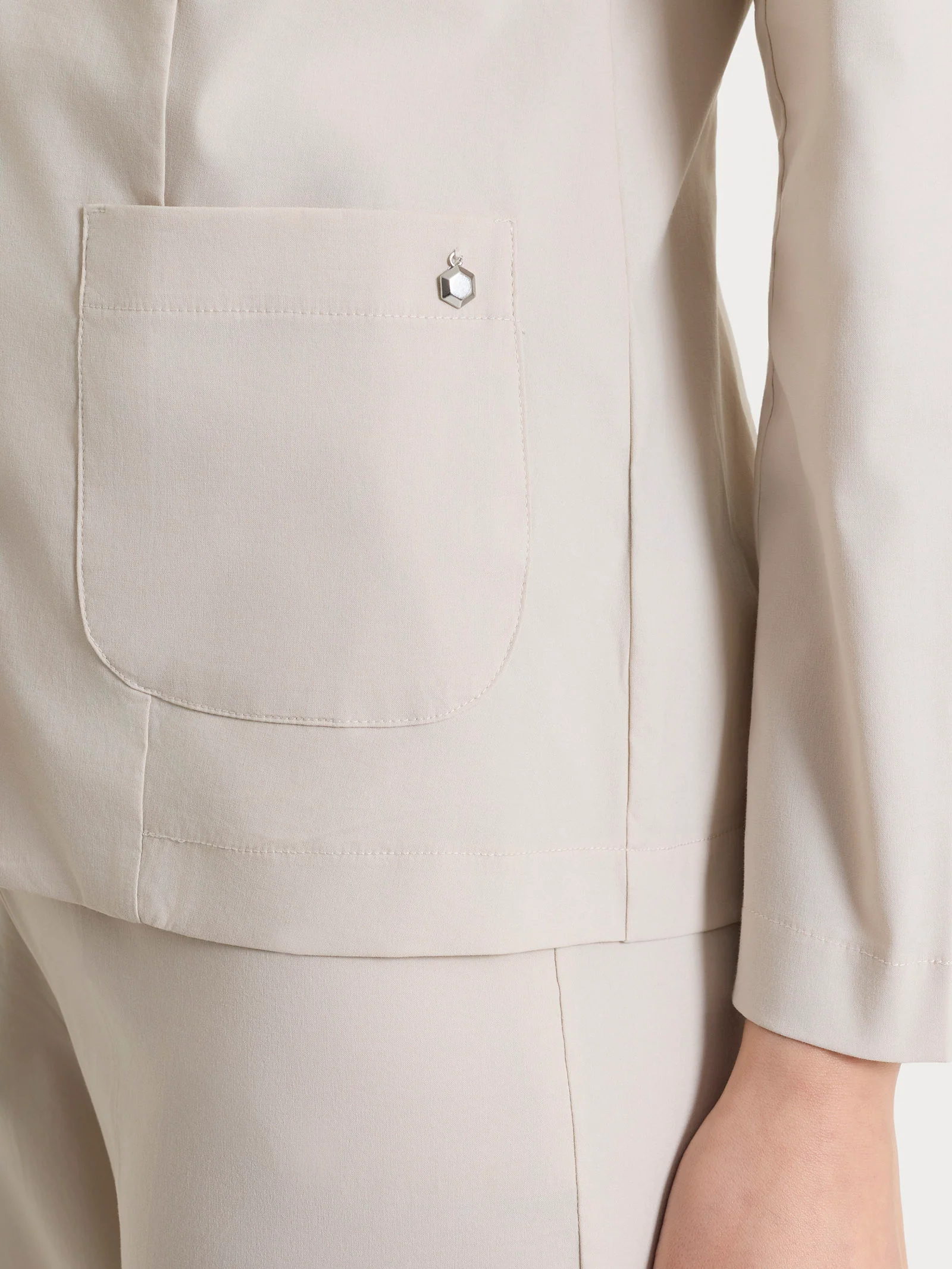 Blazer leggero con chiusura a due bottoni in Super Fresh - Champignon - Image 3