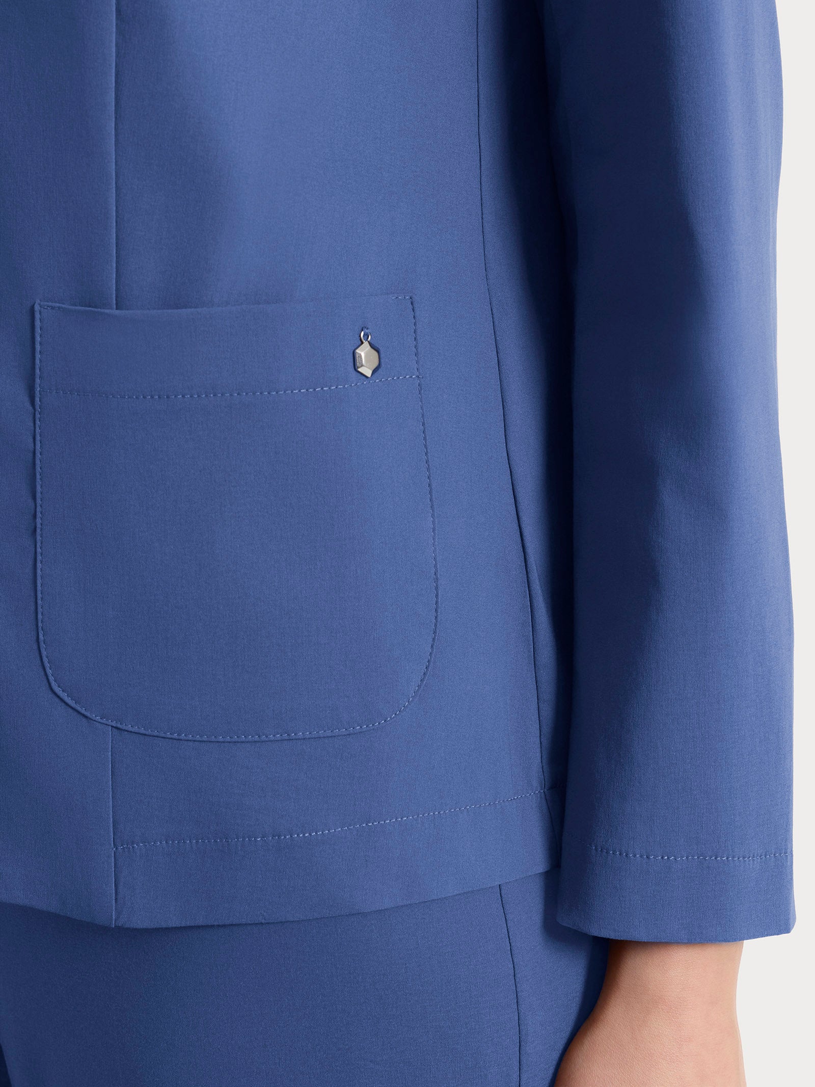 Blazer leggero con chiusura a due bottoni in Super Fresh - Oceana - Image 3