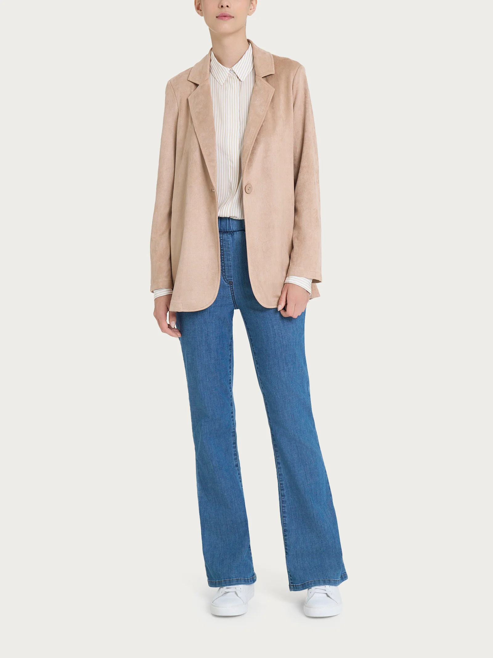 Blazer over destrutturato in Eco Suede - Warm Taupe - Image 4