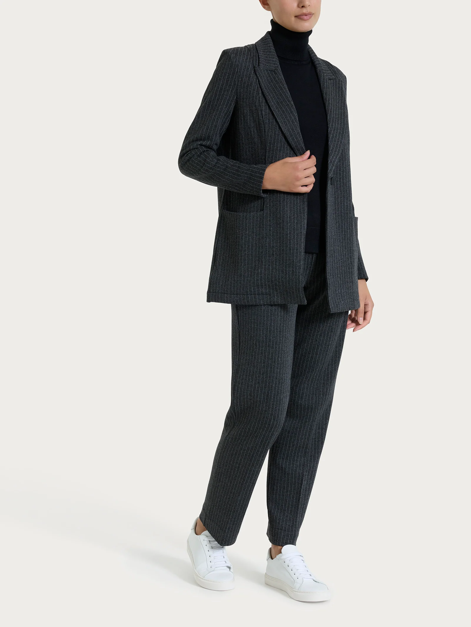 Blazer over gessato in Eco Jacquard - Fant.Oscuro Mel - Image 4