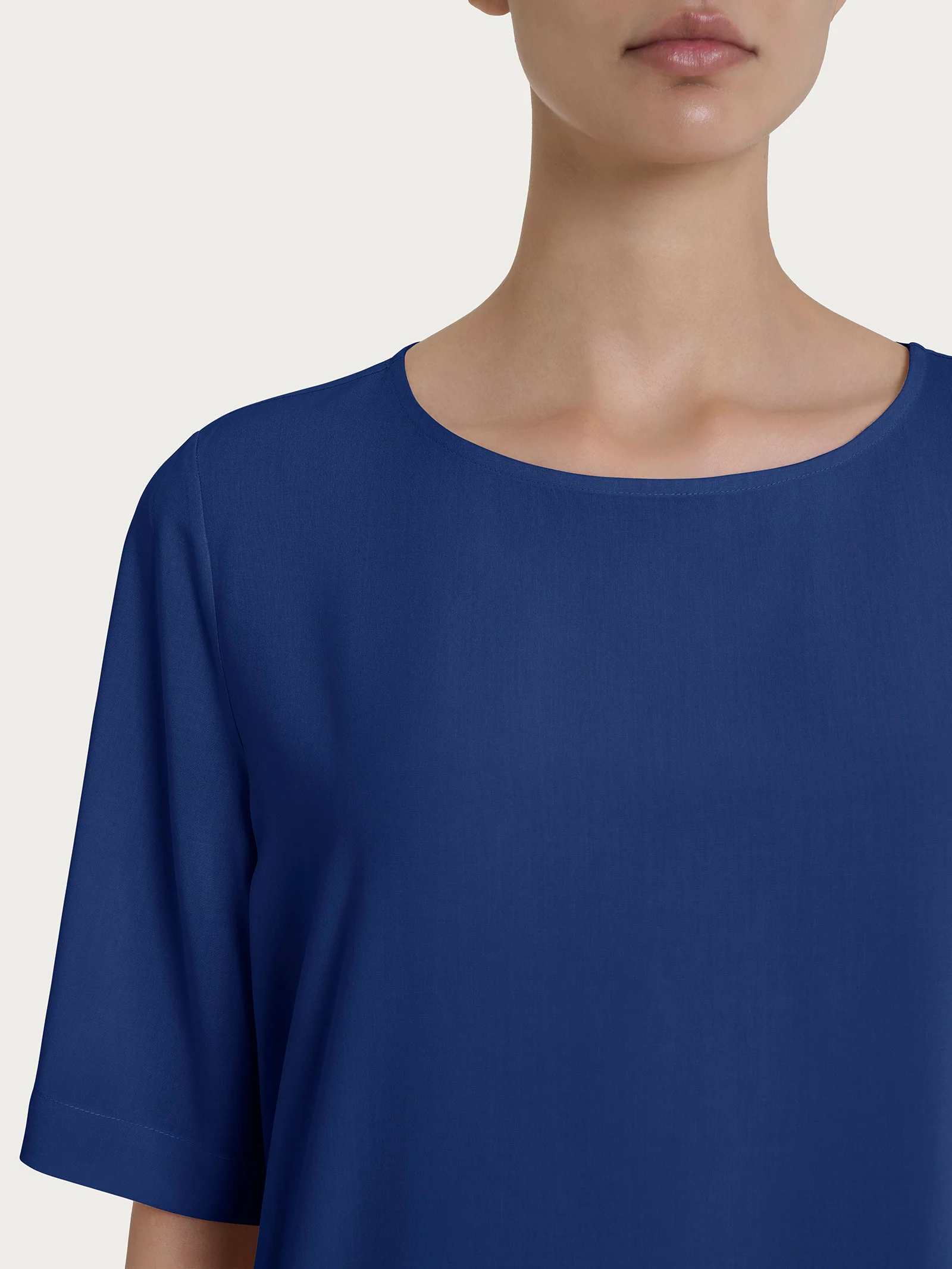 Blusa a manica corta in Ecoseta - Blueberry - Image 3
