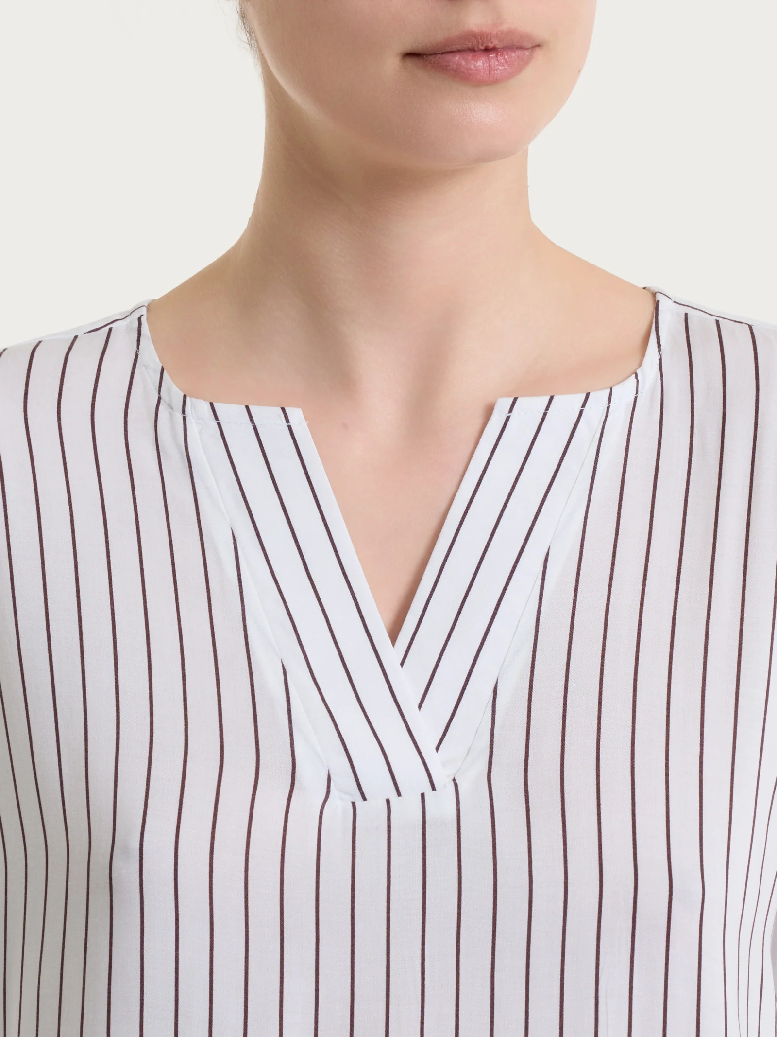 Blusa a righe in EcoSeta - Fant. Raisin - Image 3