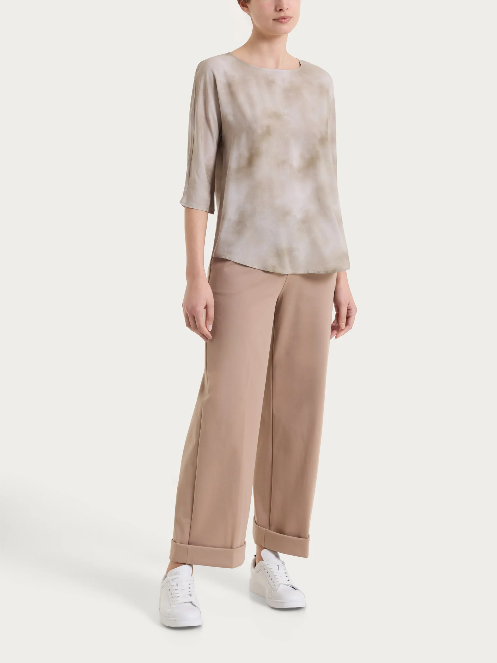 Blusa con manica 3/4 e fantasia in EcoSeta - Fant. Crockery - Image 5