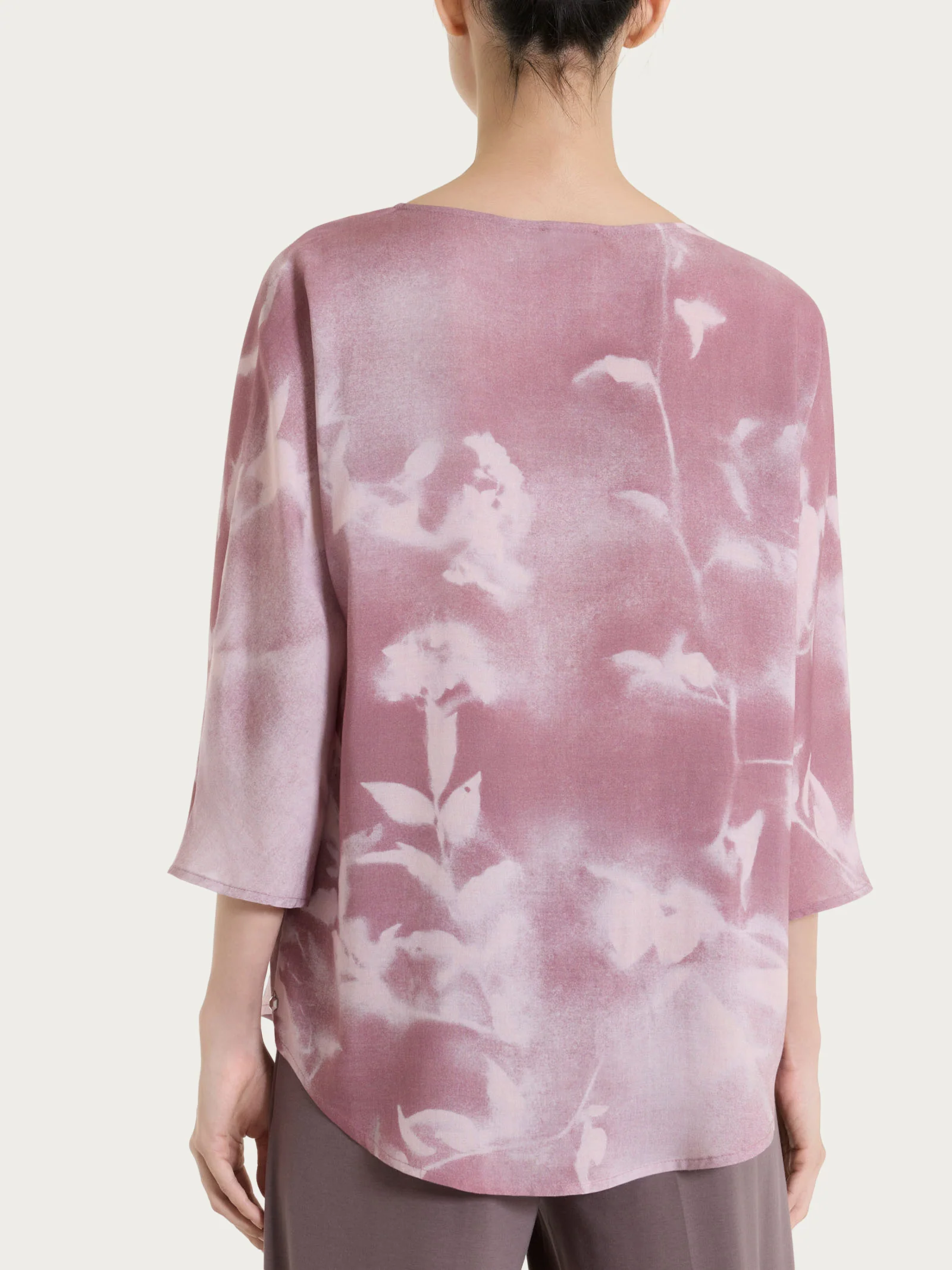 Blusa con manica 3/4 e fantasia in EcoSeta - Fant. Sphinx - Image 2
