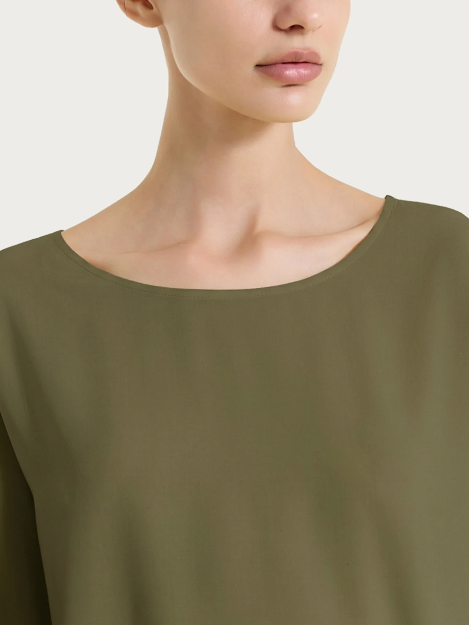 Blusa con manica 3/4 in Voile Stretch - Dark Olive - Image 4
