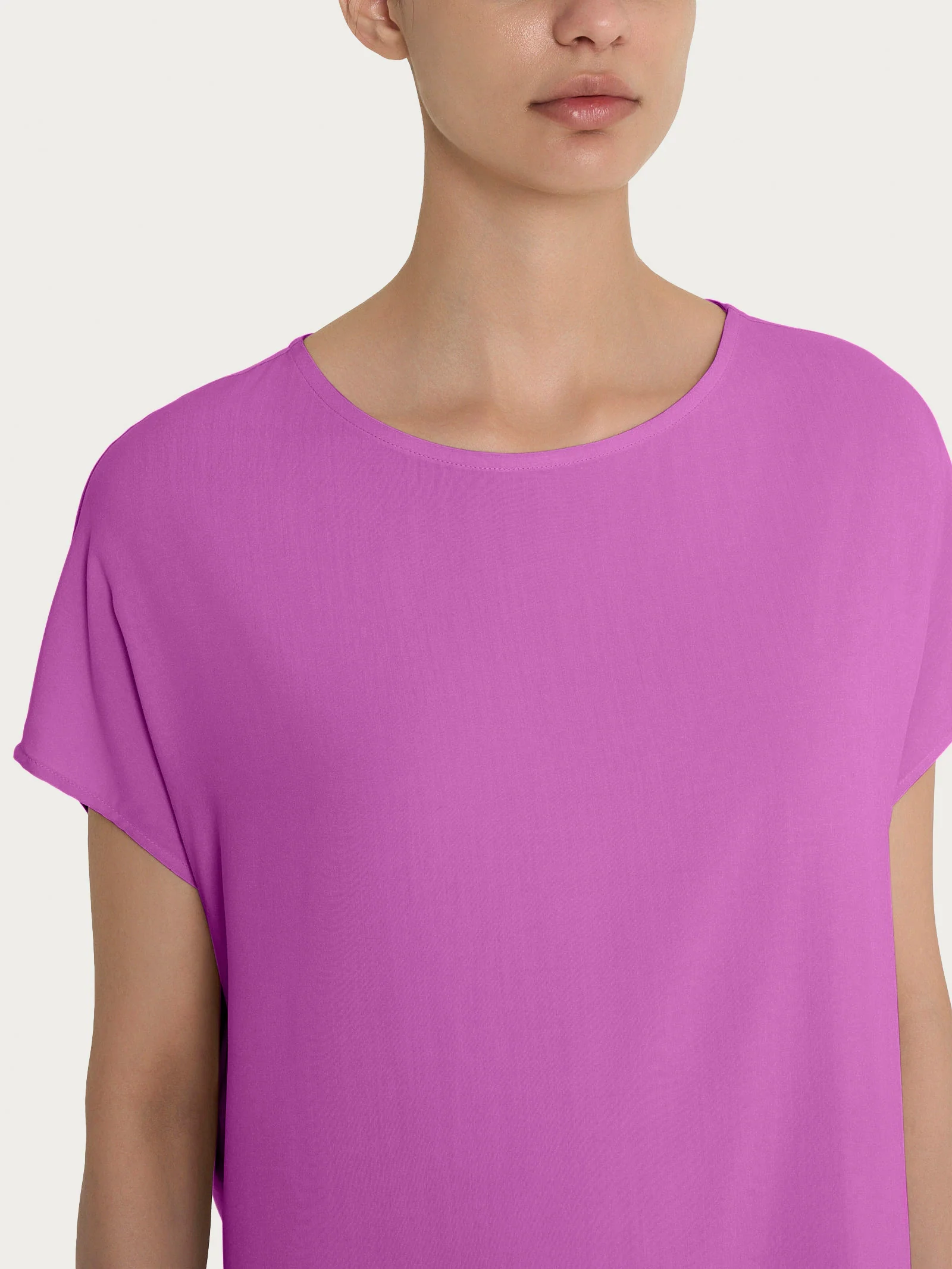Blusa con manica Kimono in Ecoseta - Cattleya Orchid - Image 3