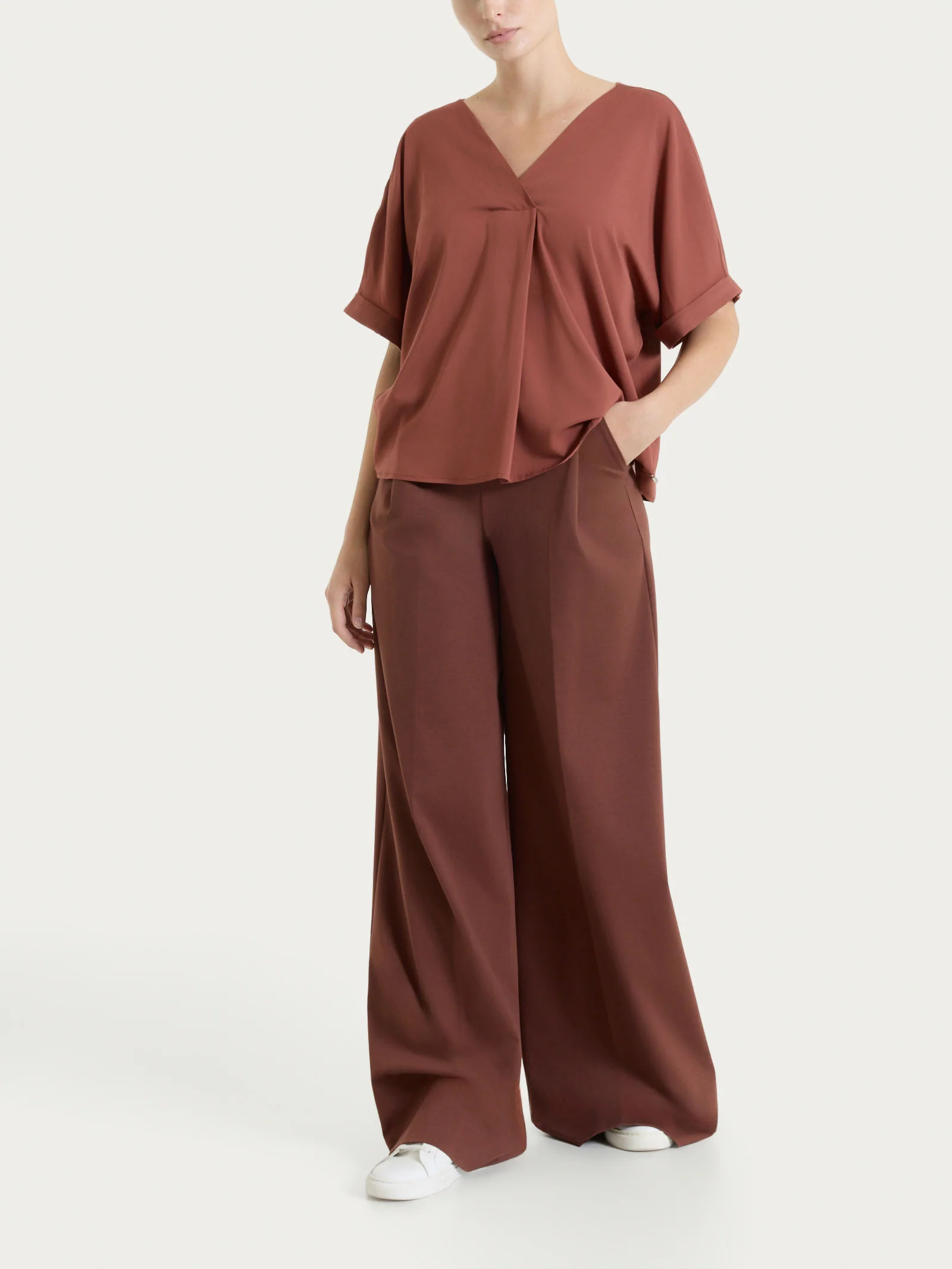 Blusa con manica kimono in Voile Stretch - Mahogany - Image 5