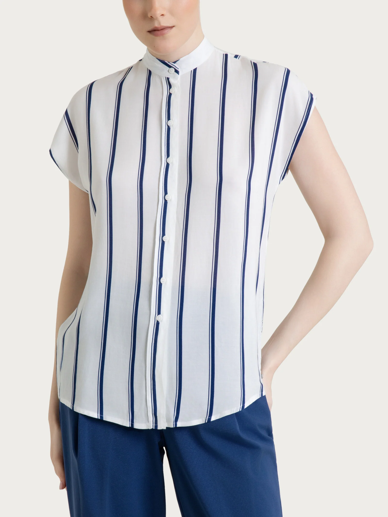 Camicia a righe spaziate e manica corta in EcoSeta - Fant. Oceana