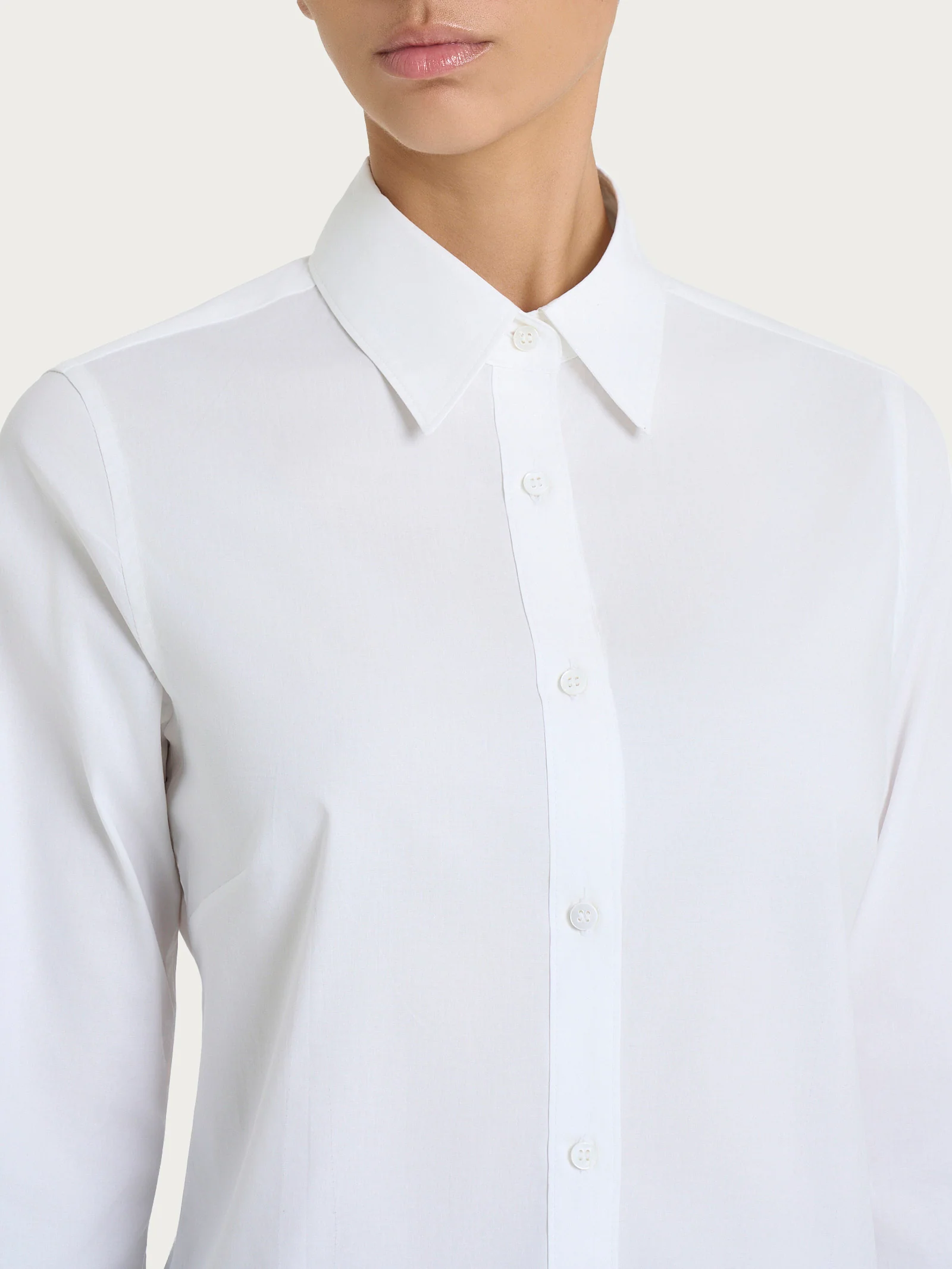 Camicia classica in Popeline - Bianco - Image 4