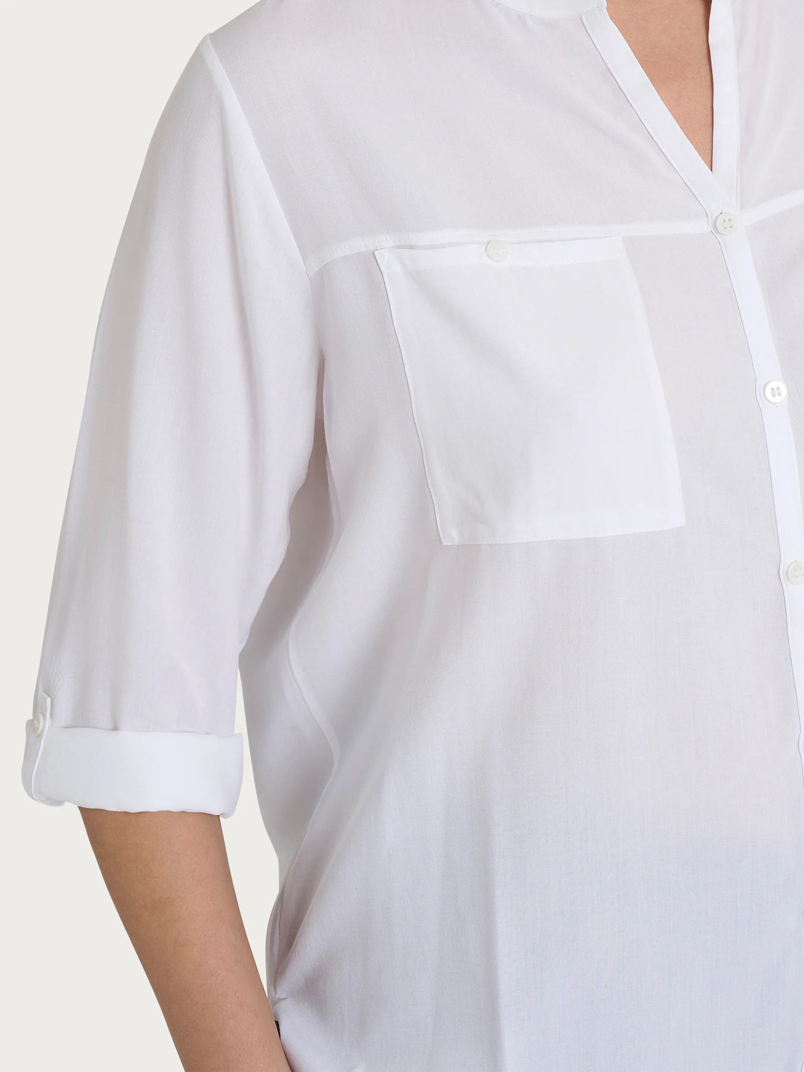 Camicia con collo alla coreana in EcoSeta - Bianco - Image 3