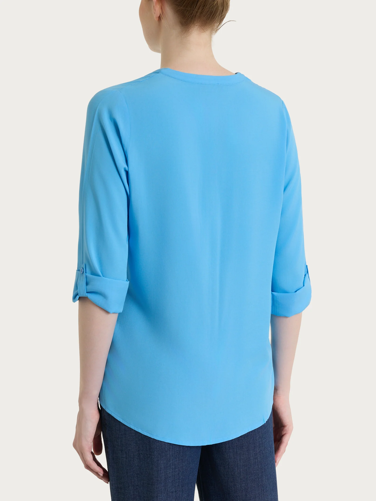 Camicia con collo alla coreana in EcoSeta - Azure Blue - Image 4