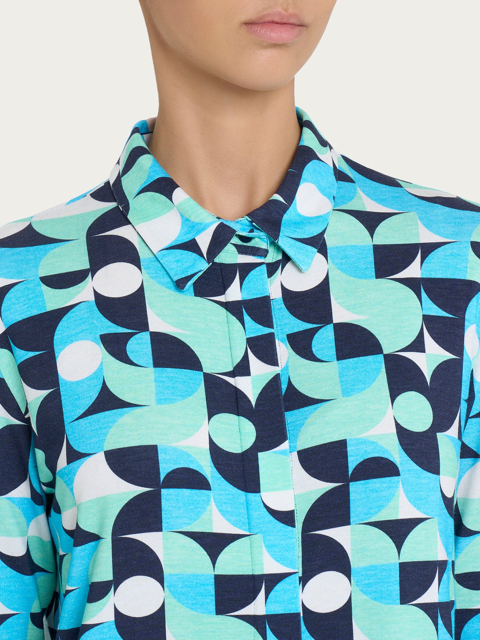 Camicia con geometric pattern in Viscosa Summer - Fant. Aquarius - Image 3