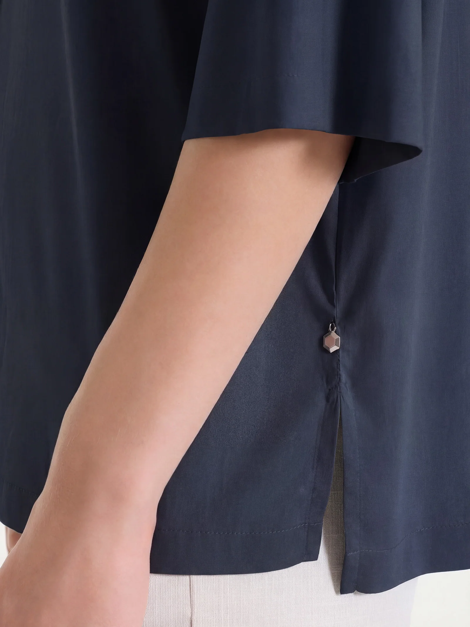 Camicia con manica 3/4 in Voile Stretch - Bleu - Image 4