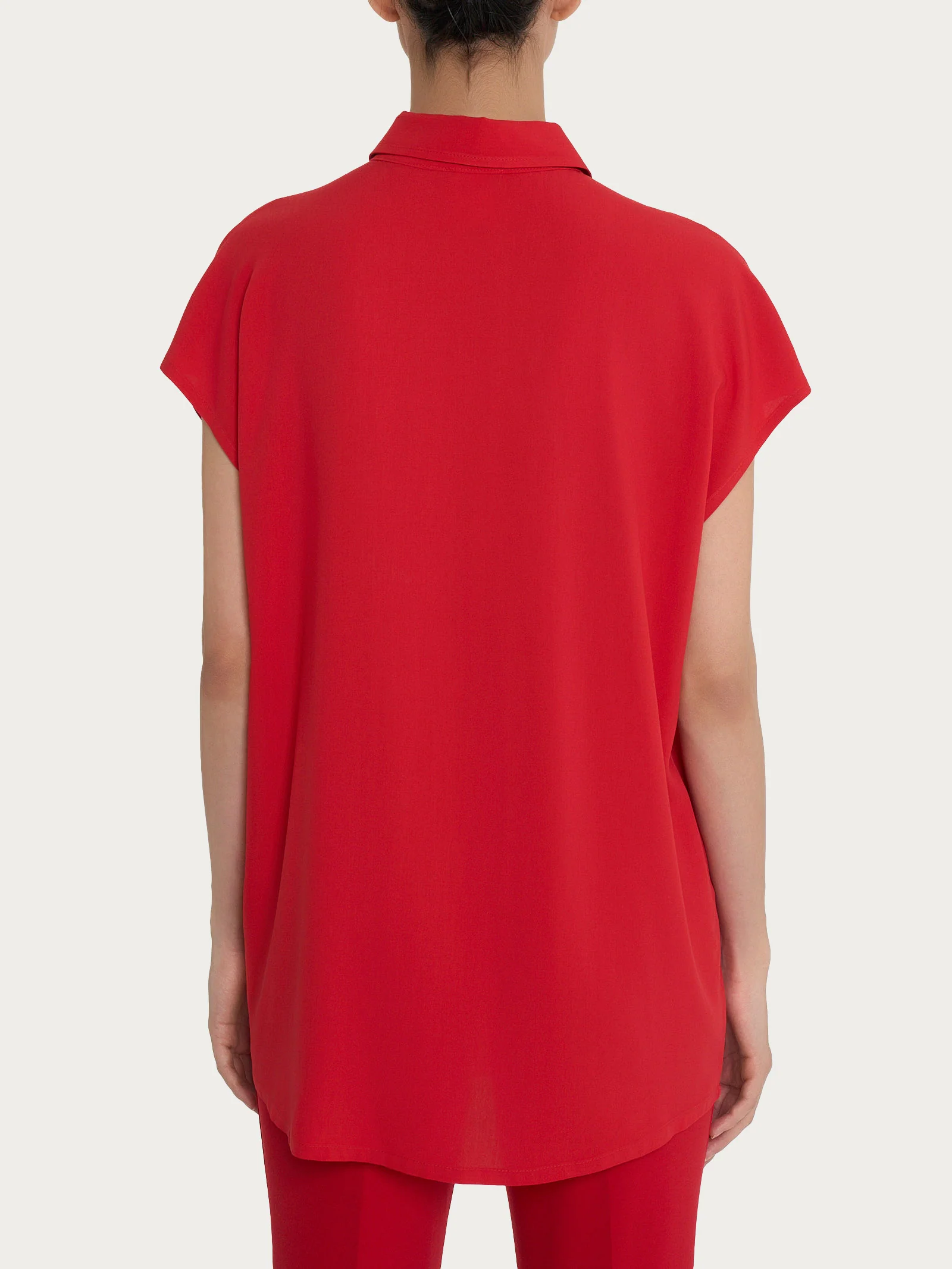 Camicia con manica corta a kimono in Ecoseta - Salsa - Image 2