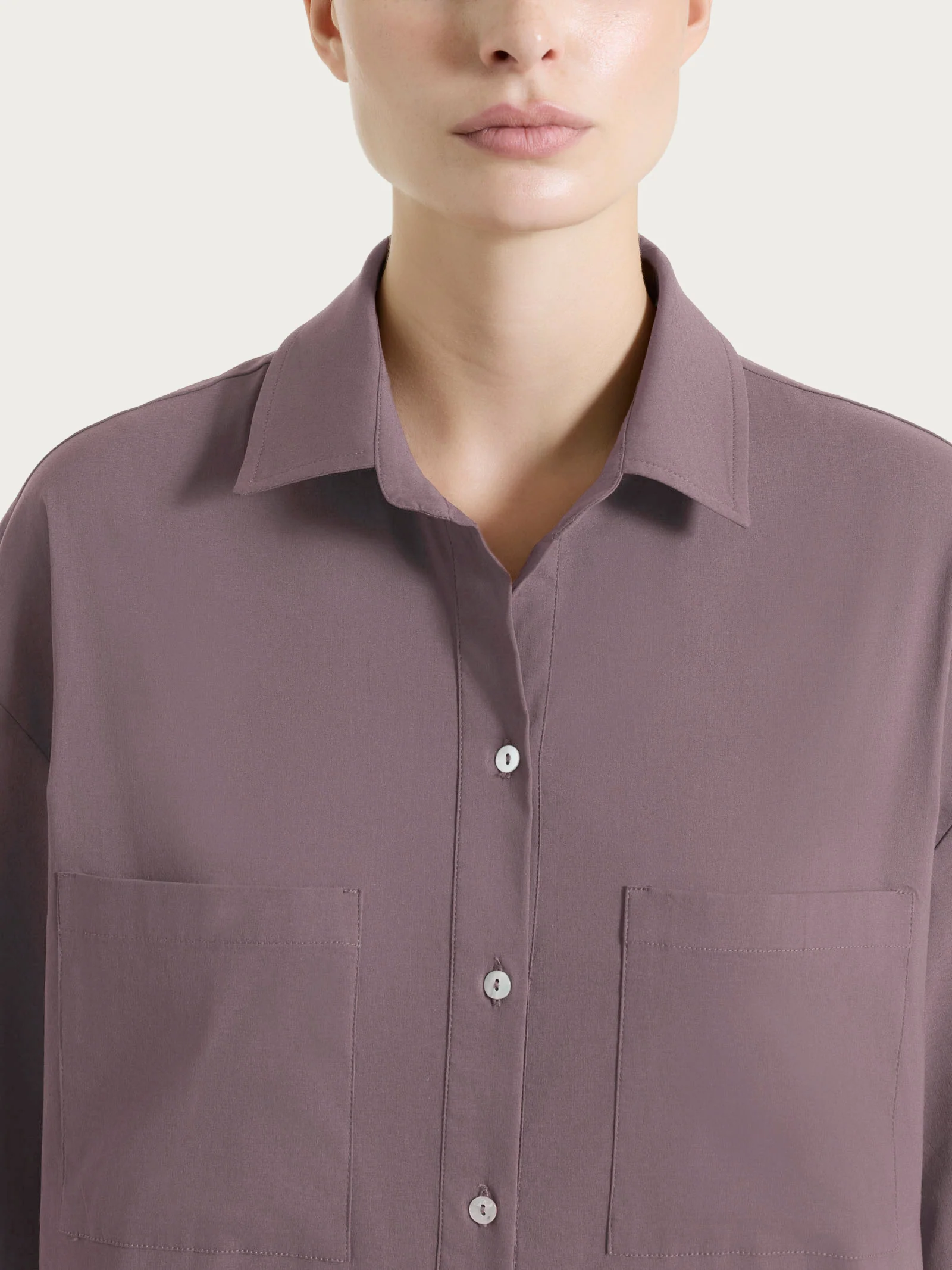 Camicia con manica corta in Super Fresh - Plum Truffle - Image 4