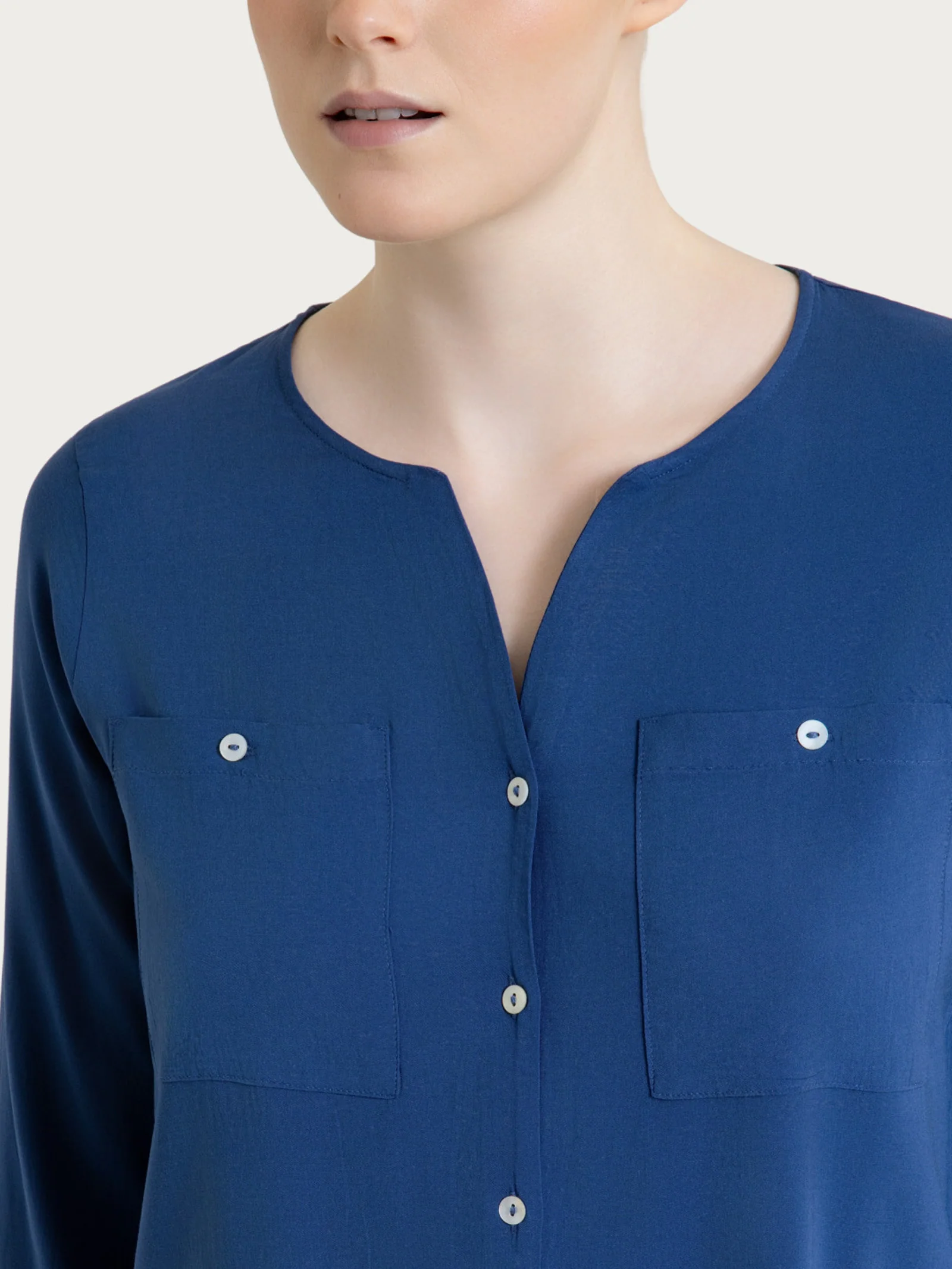 Camicia con manica risvoltabile in Voile Stretch - Oceana - Image 6