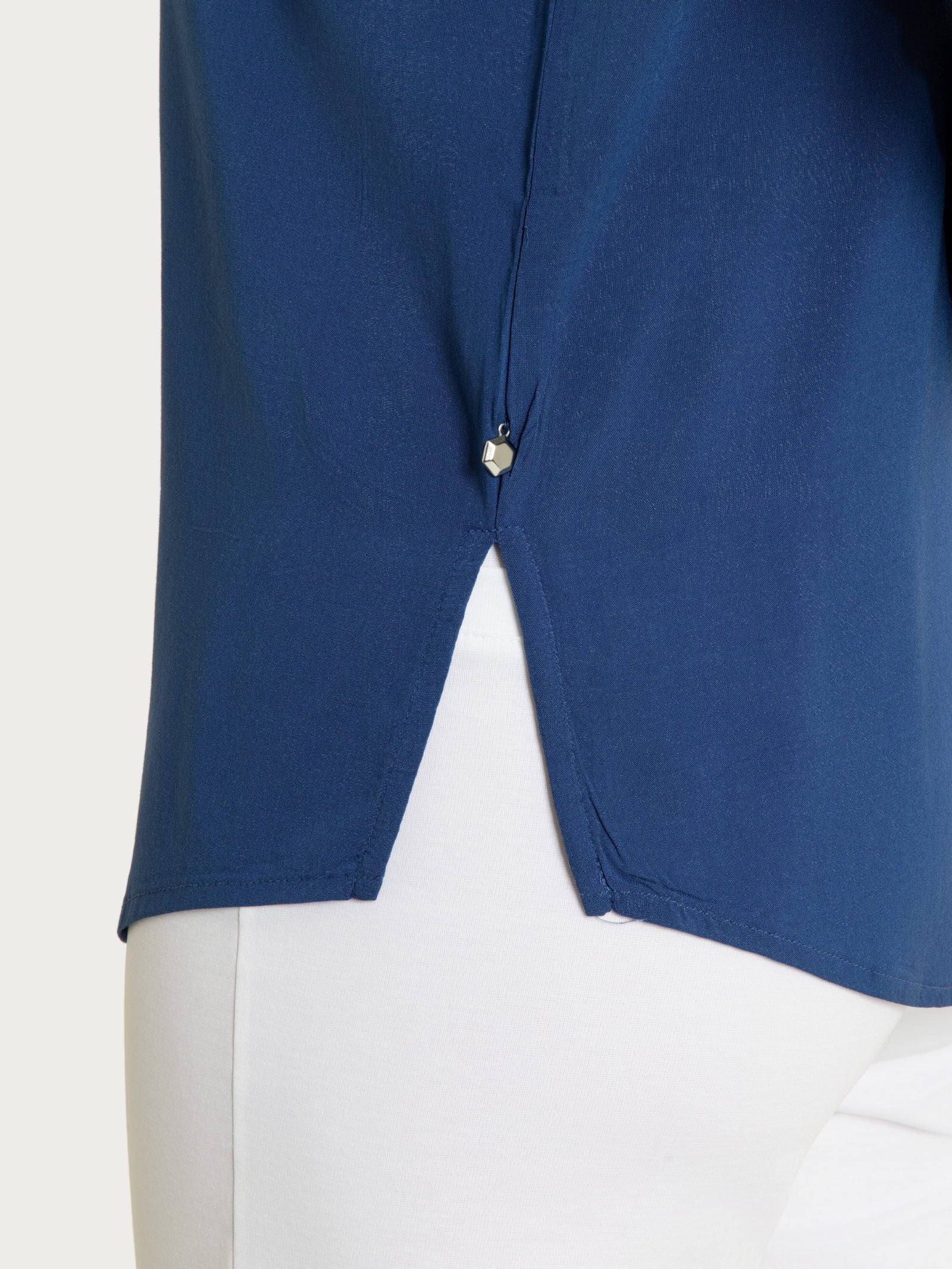 Camicia con manica risvoltabile in Voile Stretch - Oceana - Image 7
