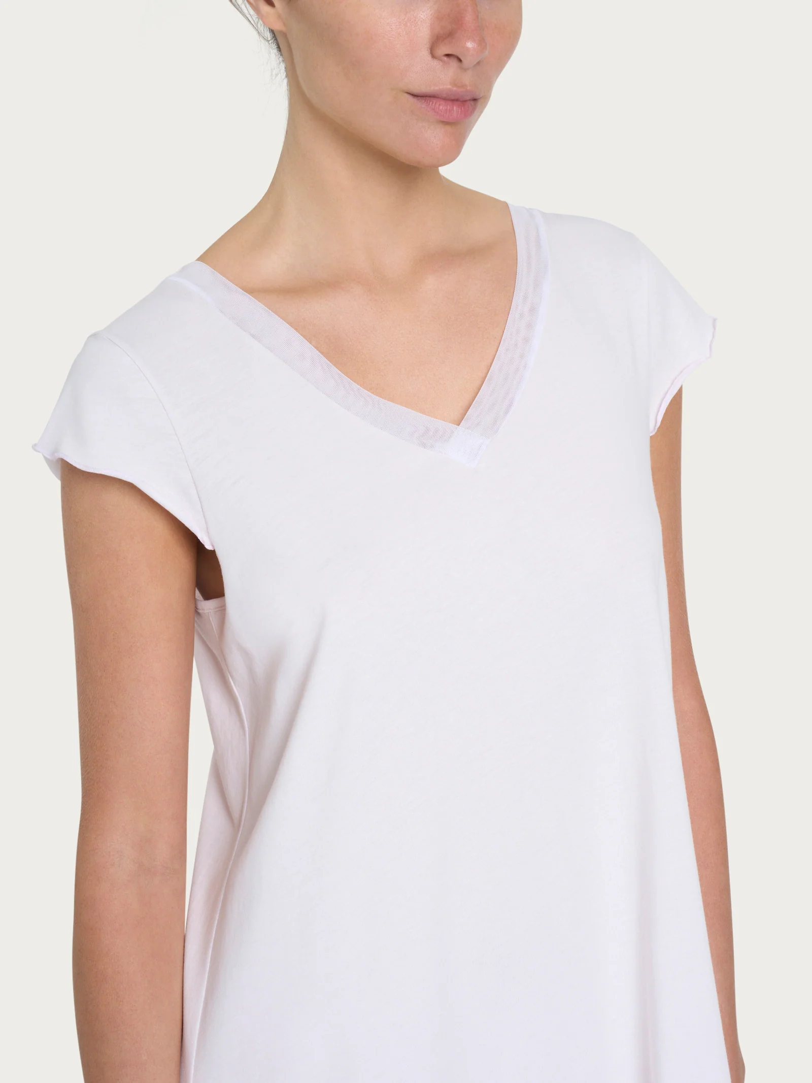 Camicia da notte tinta unita con scollo a V in Jersey di Cotone - Orchid Tint - Image 3
