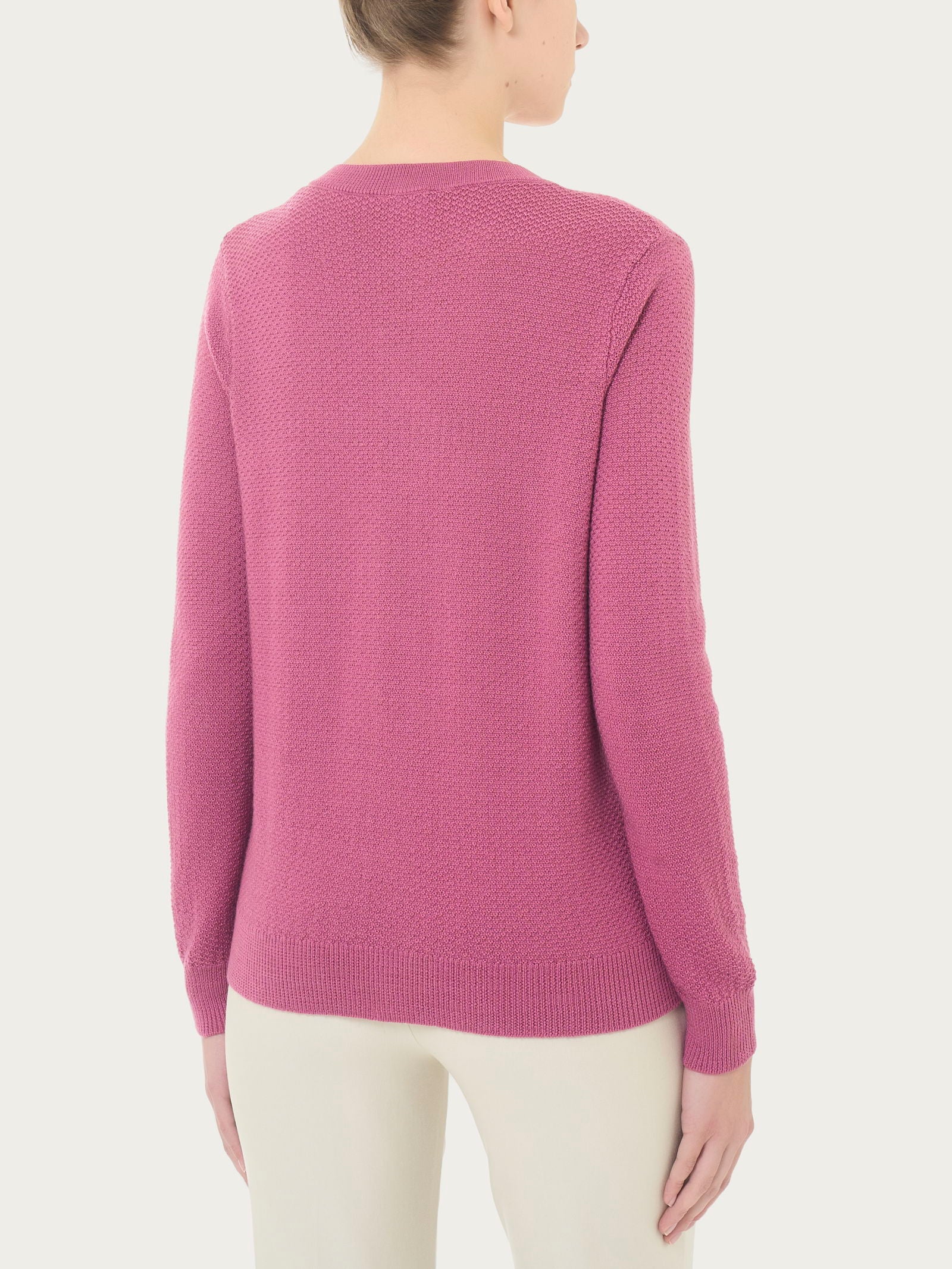 Cardigan corto con bottoni in Merino Soft - Red Violet - Image 2