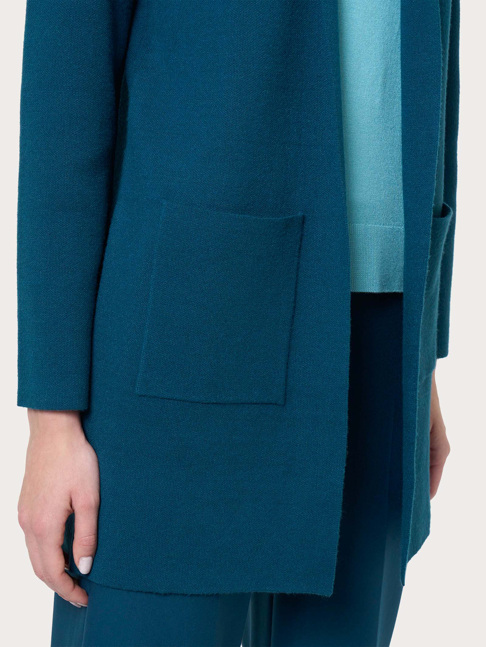 Cardigan lungo aperto in Super Soft - Reflecting Pond - Image 3