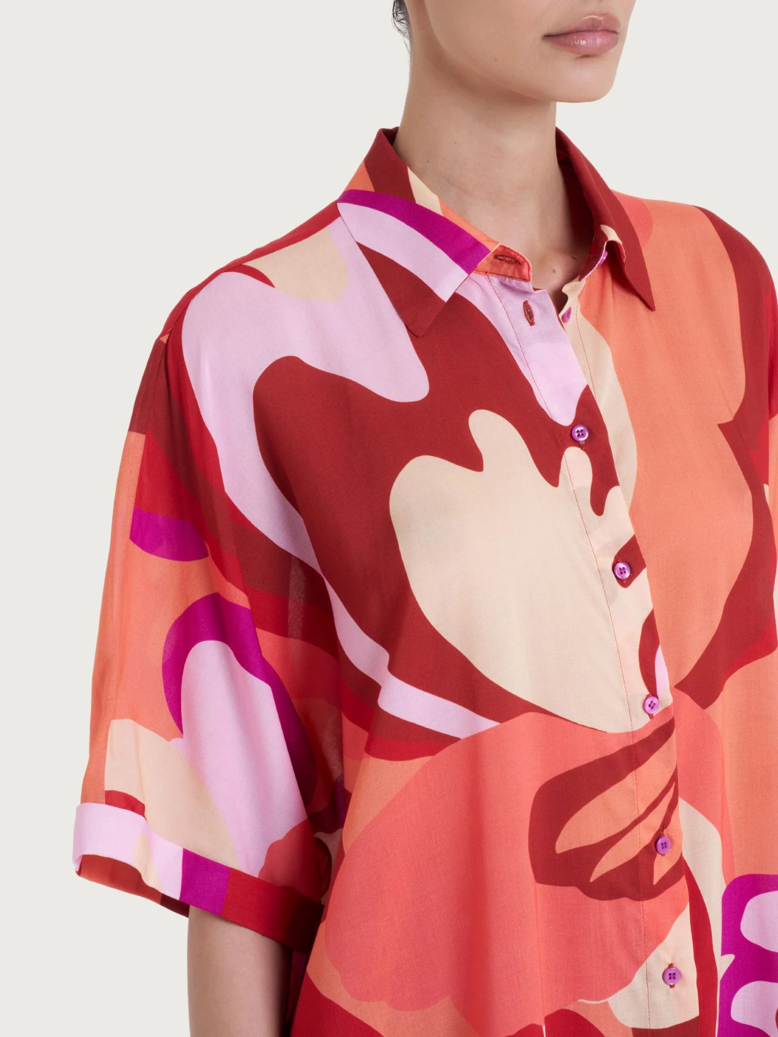 Chemisier con manica kimono e fantasia in EcoSeta - Fant. Brandy Snifter - Image 2