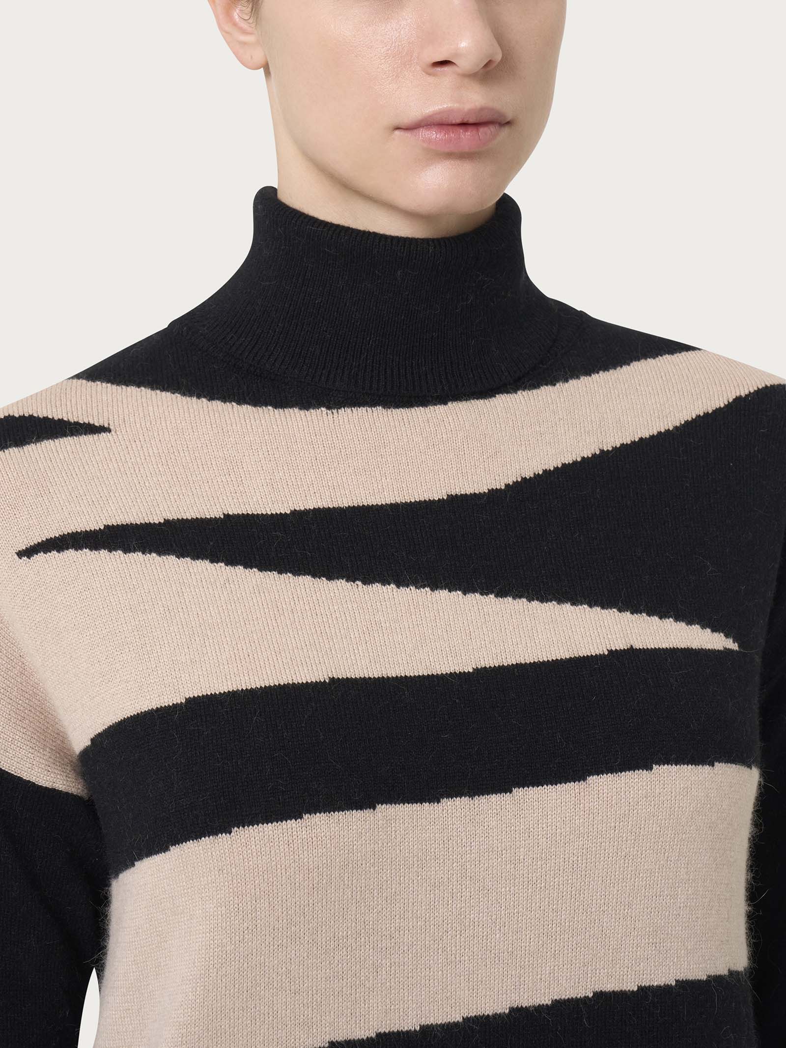 Dolcevita animalier in misto Angora - Fant.Nero - Image 3