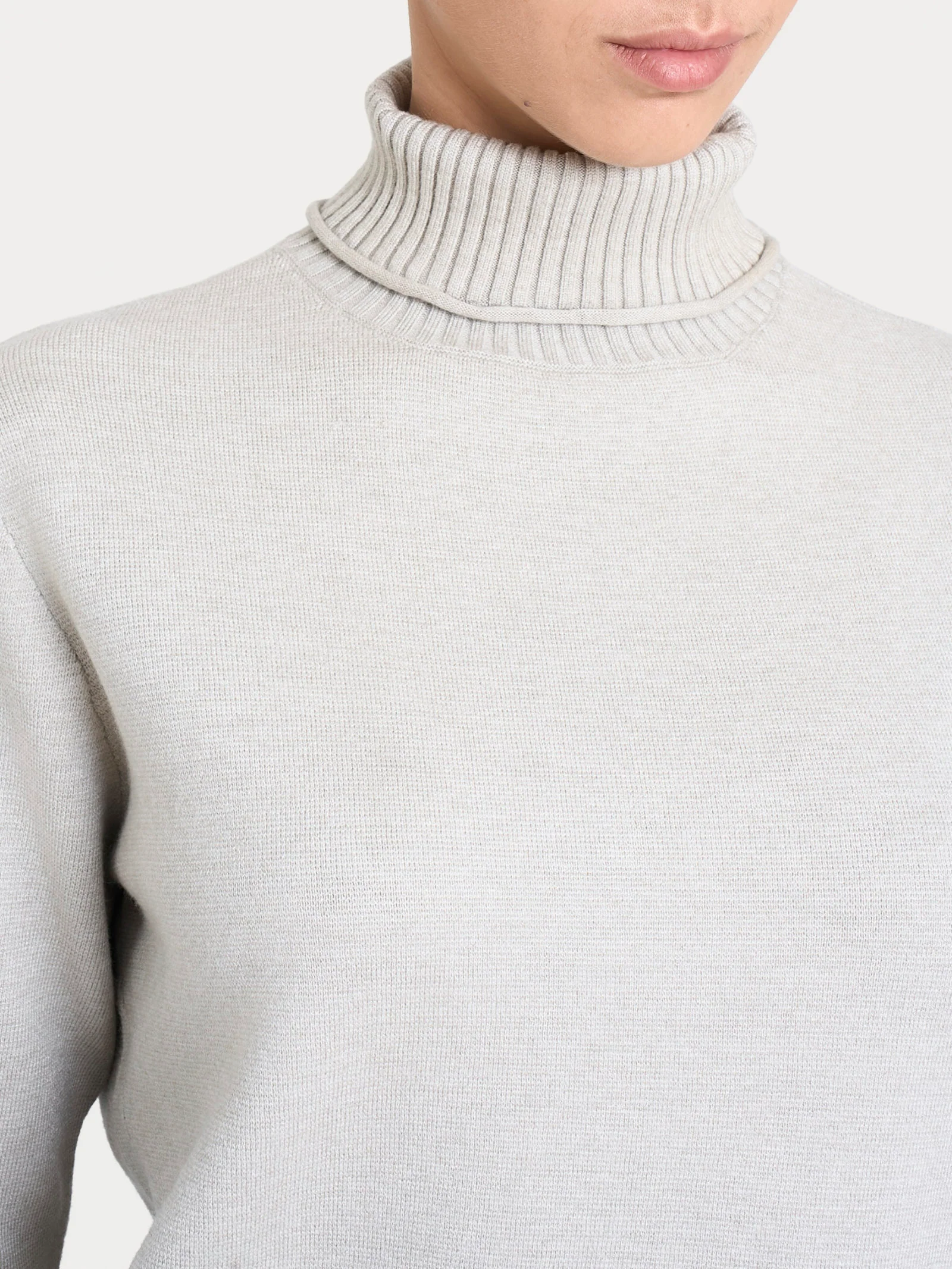 Dolcevita asimmetrico in Super Soft - CHAMPIGNON MEL. - Image 4