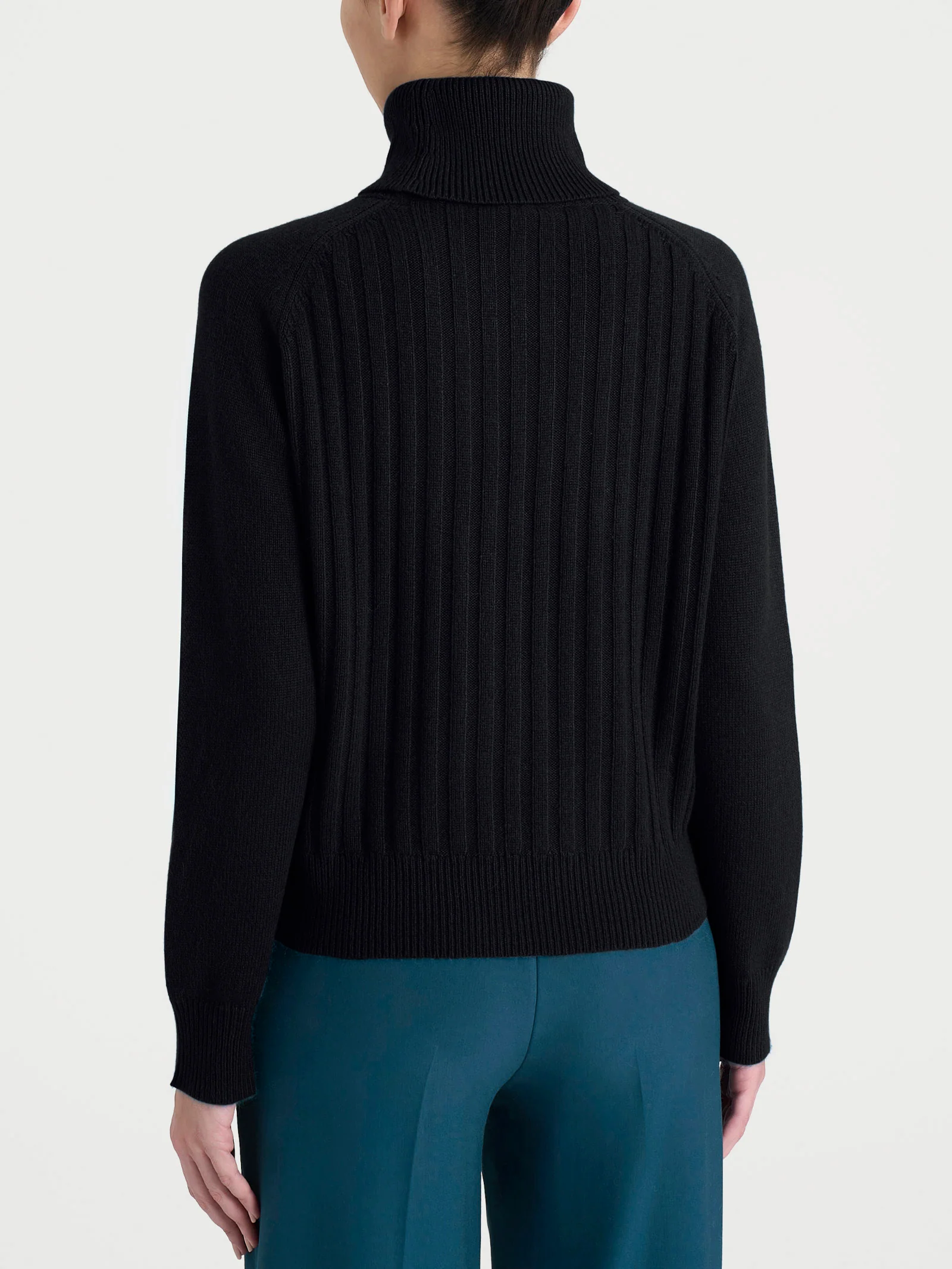 Dolcevita con coste in Natural Soft  - Nero - Image 2