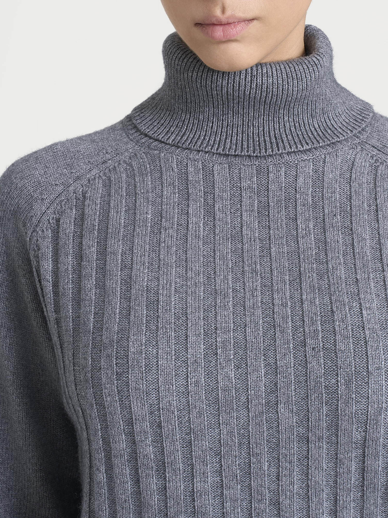 Dolcevita con coste in Natural Soft  - Ferro Mel. - Image 3