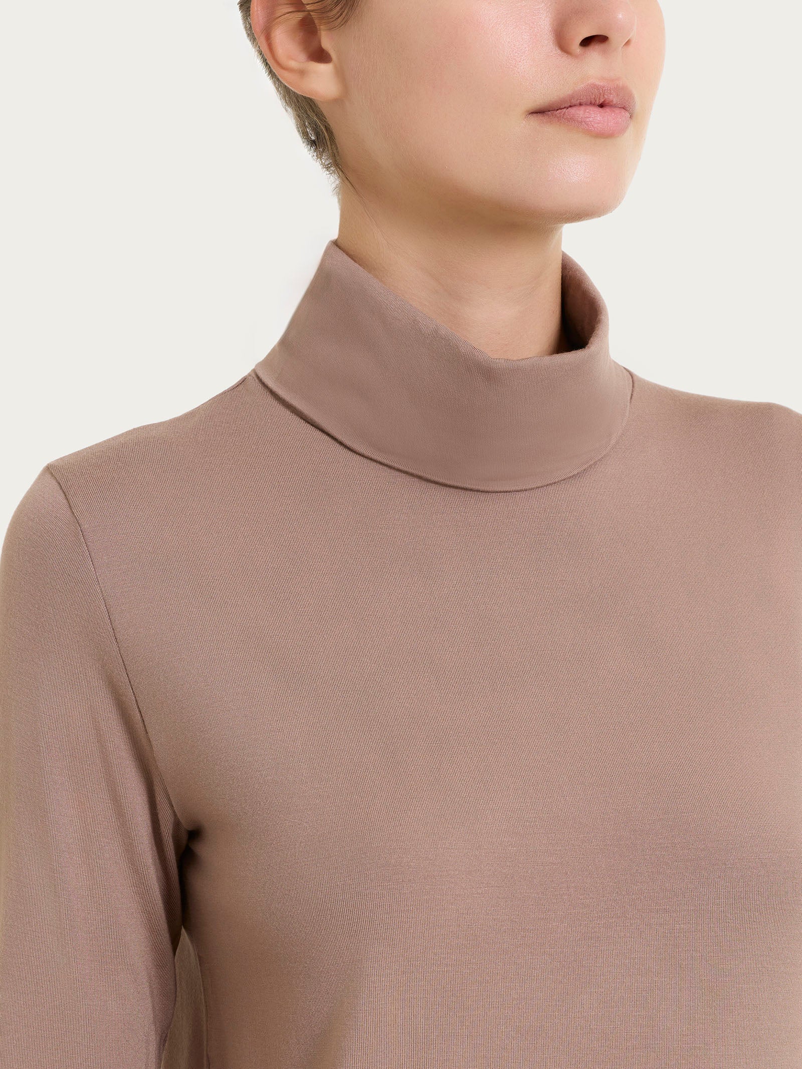 Dolcevita in Eco Viscosa - Pine Bark - Image 3