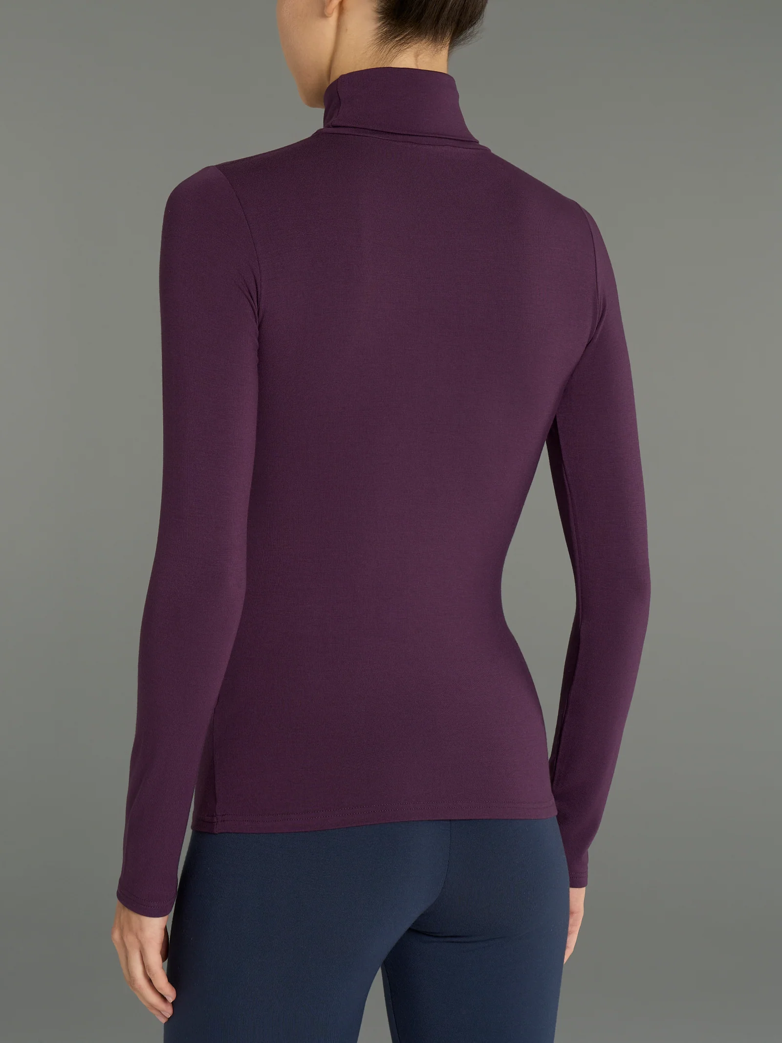Dolcevita in Eco Viscosa - Plum Perfect - Image 2