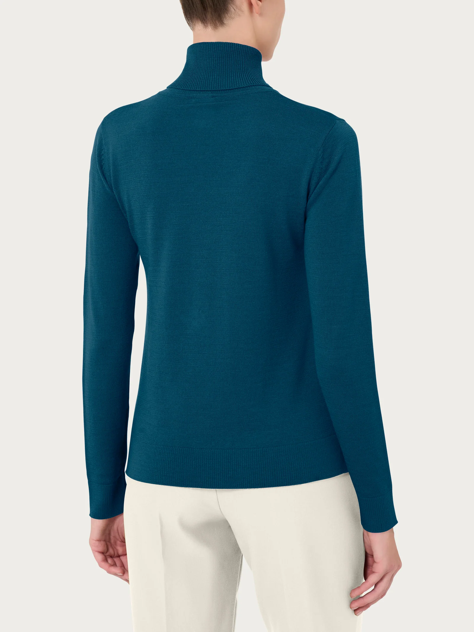 Dolcevita in Merino Soft - Reflecting Pond - Image 2