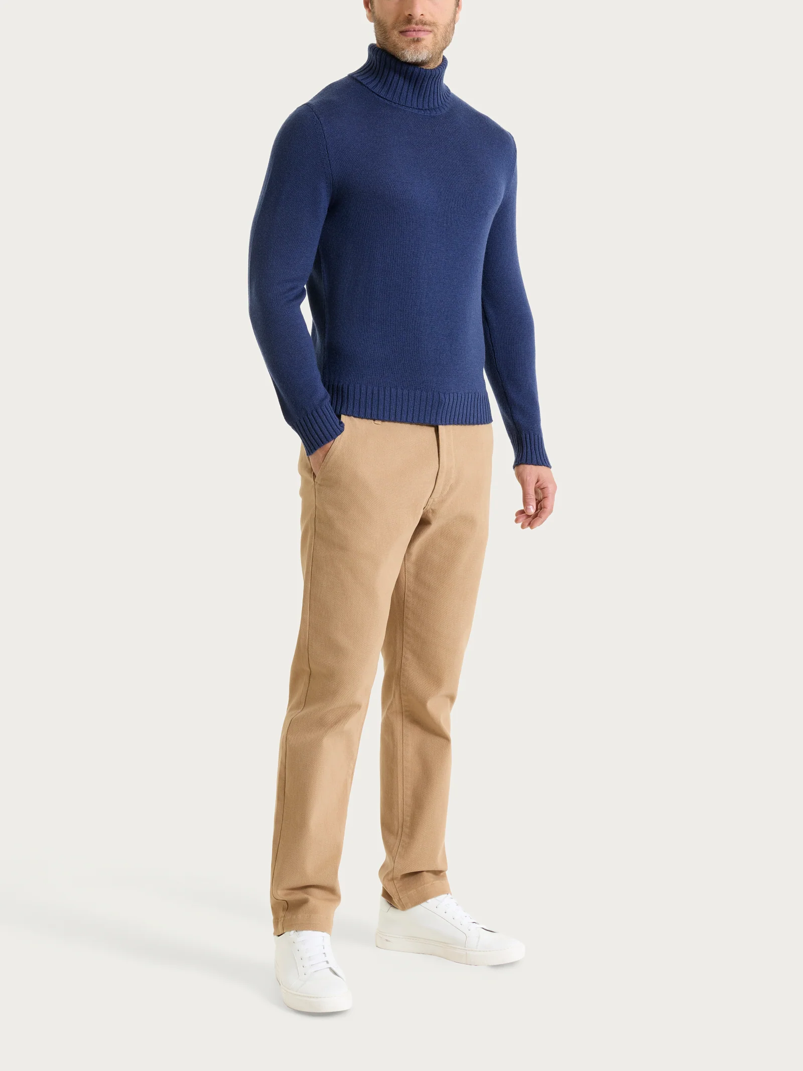 Dolcevita in Merino Soft - Indigo - Image 4