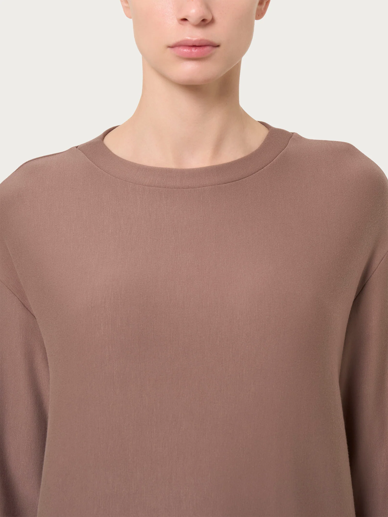 Felpa con collo a barchetta in Eco techno Fleece - Pine Bark - Image 3