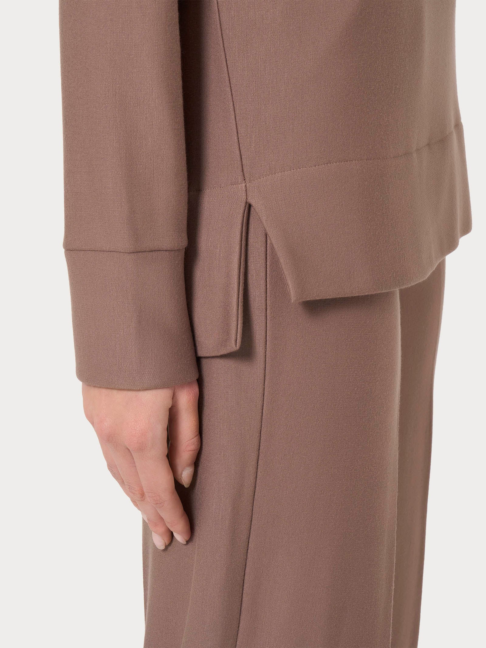 Felpa con collo alto in Eco techno Fleece - Pine Bark - Image 3